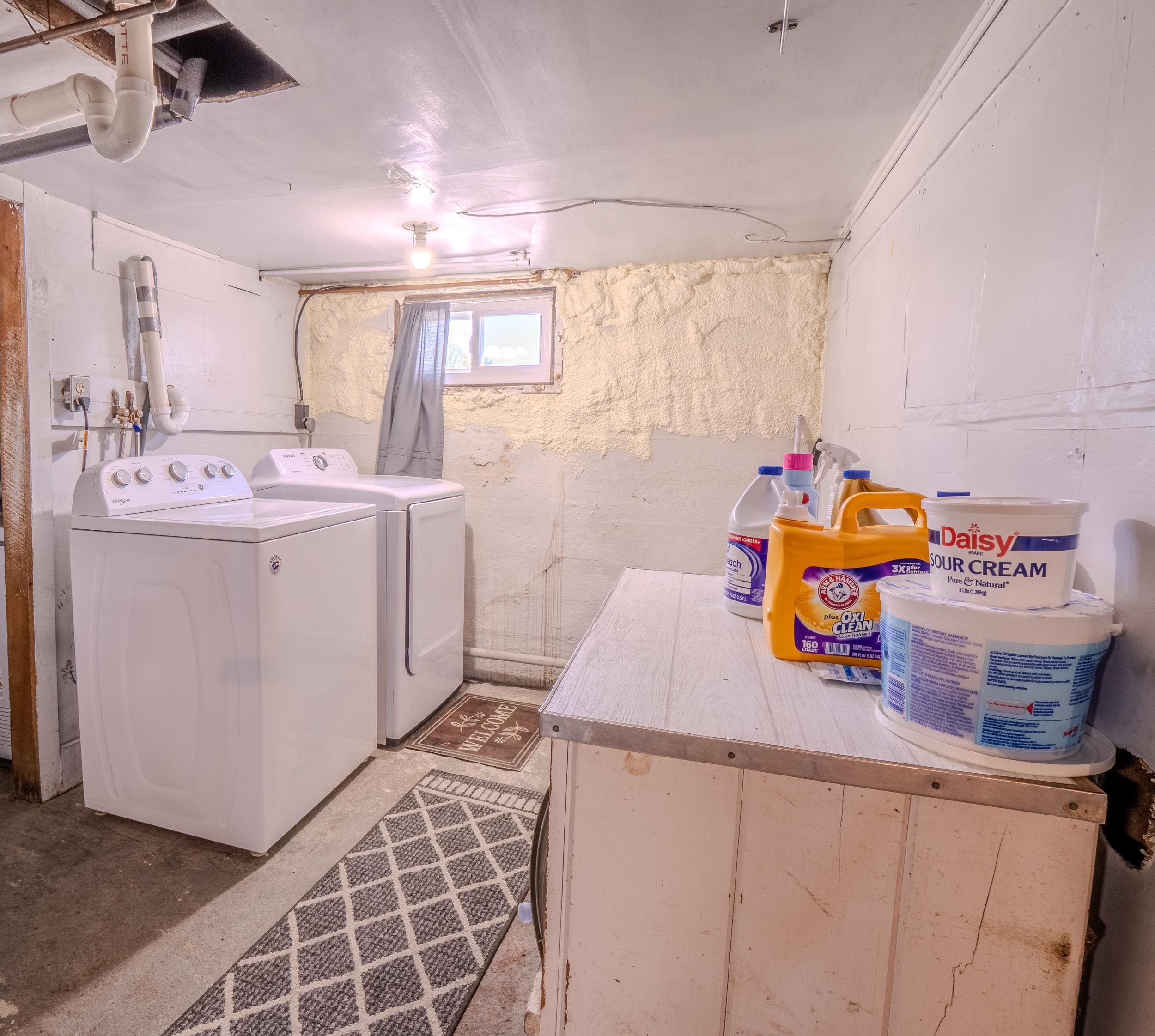 652 York Street Property Photo 29