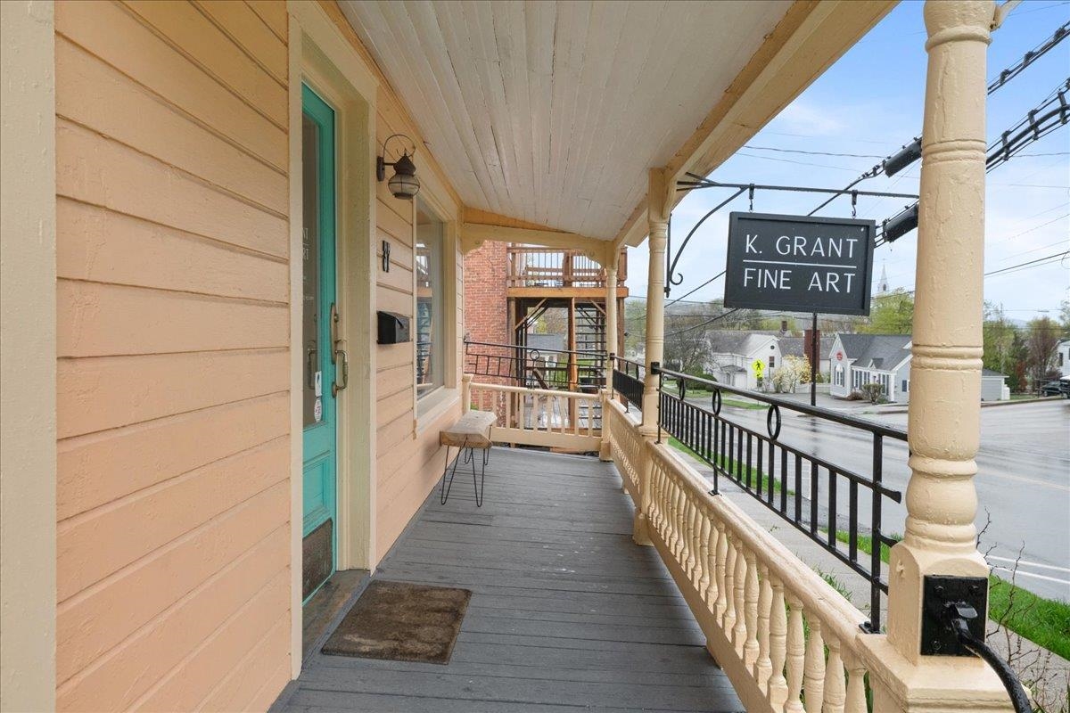 37 Green Street Property Photo 2