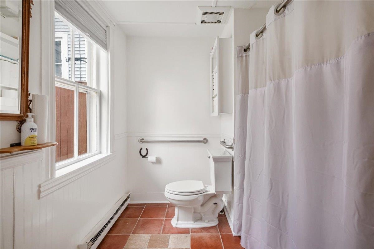 37 Green Street Property Photo 15
