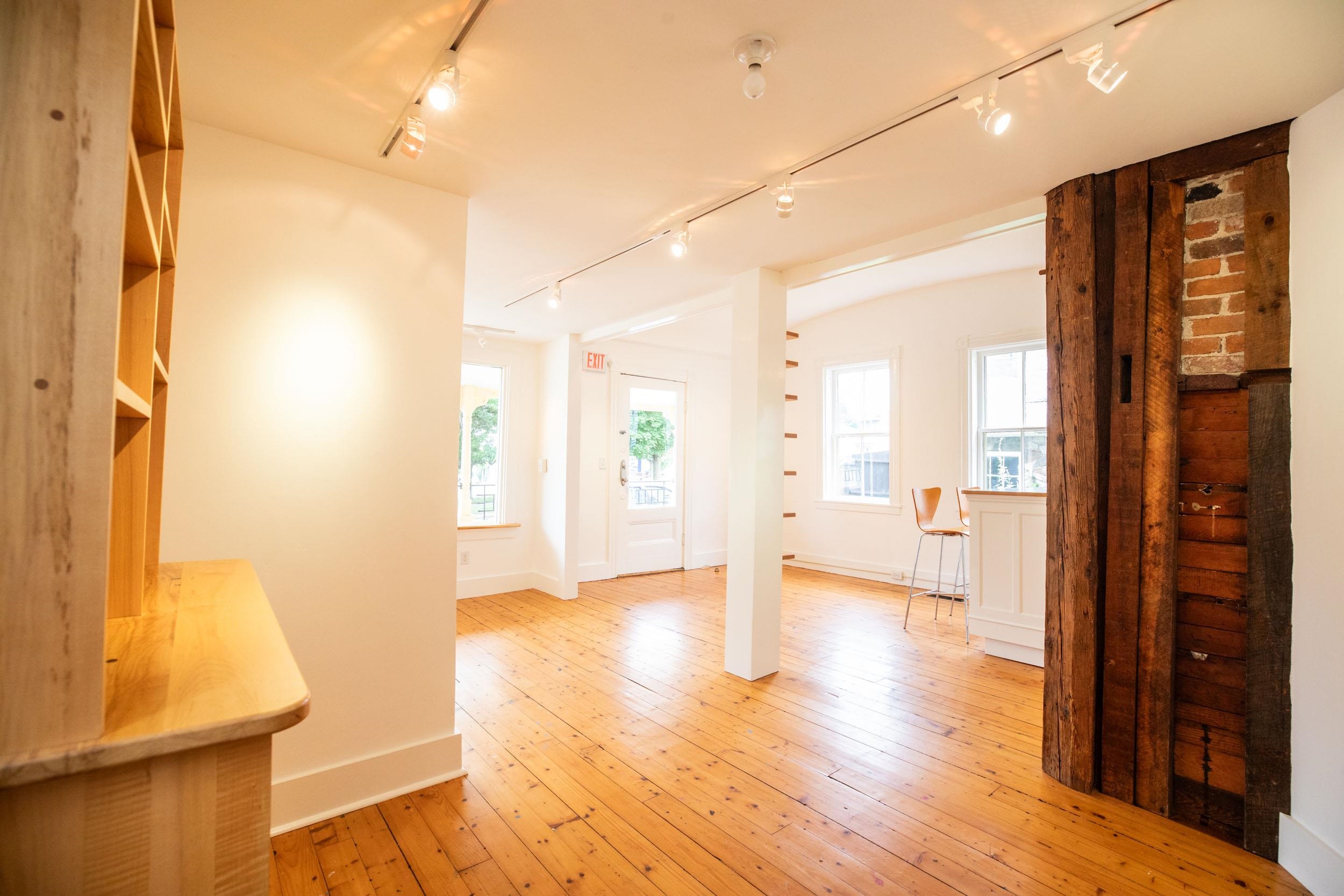37 Green Street Property Photo 28