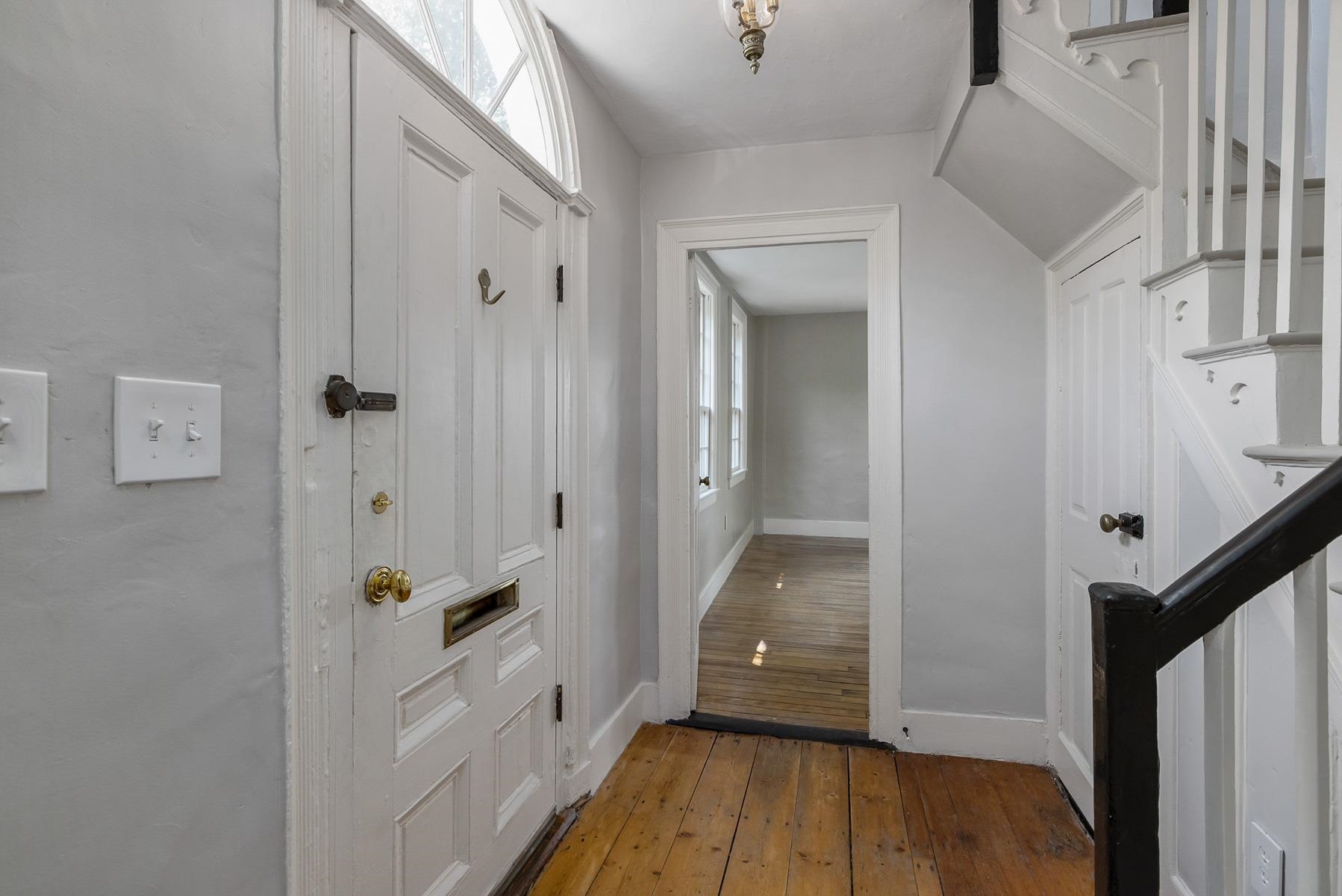 1 Webster Way Property Photo 5