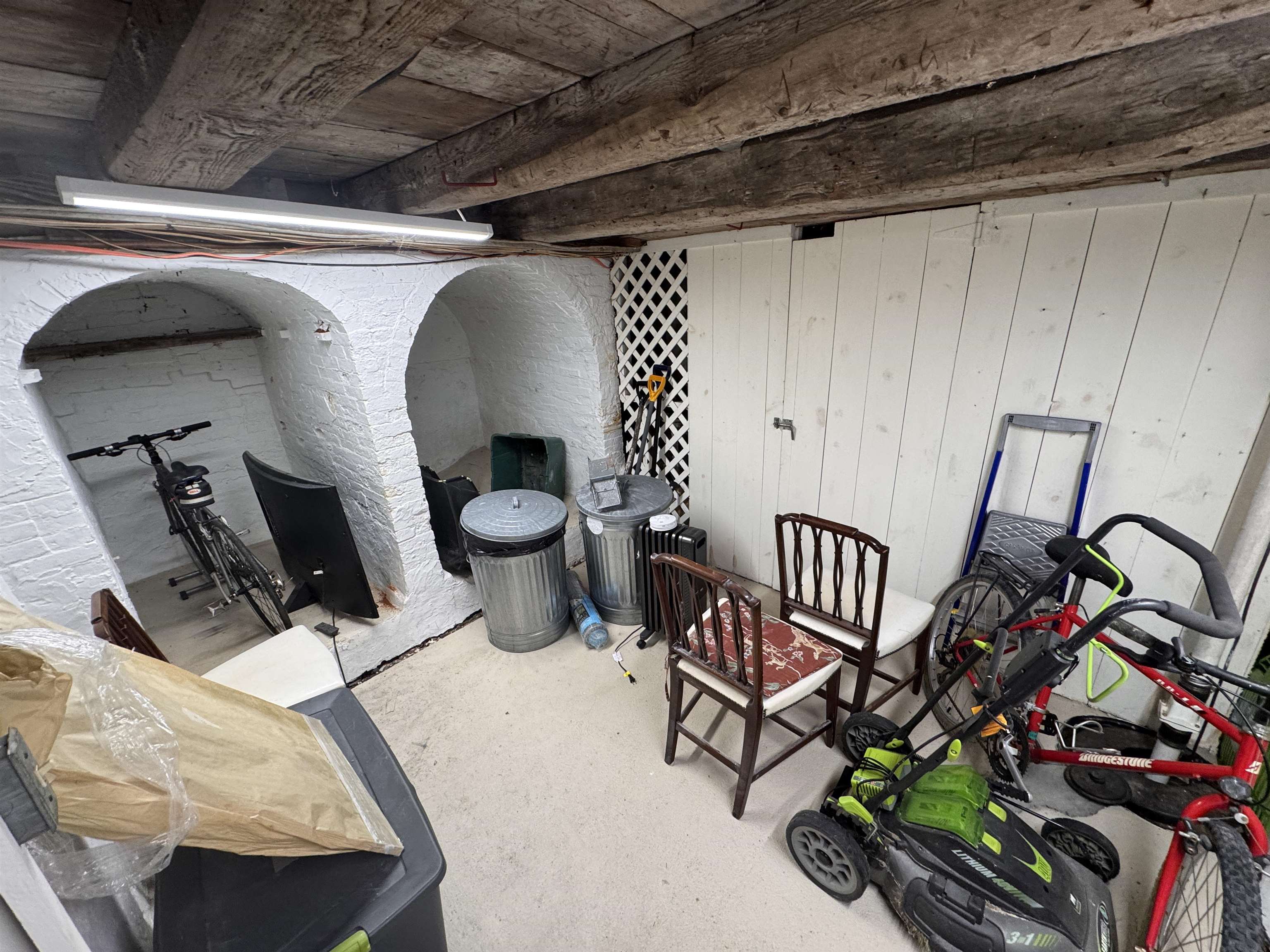 1 Webster Way Property Photo 27