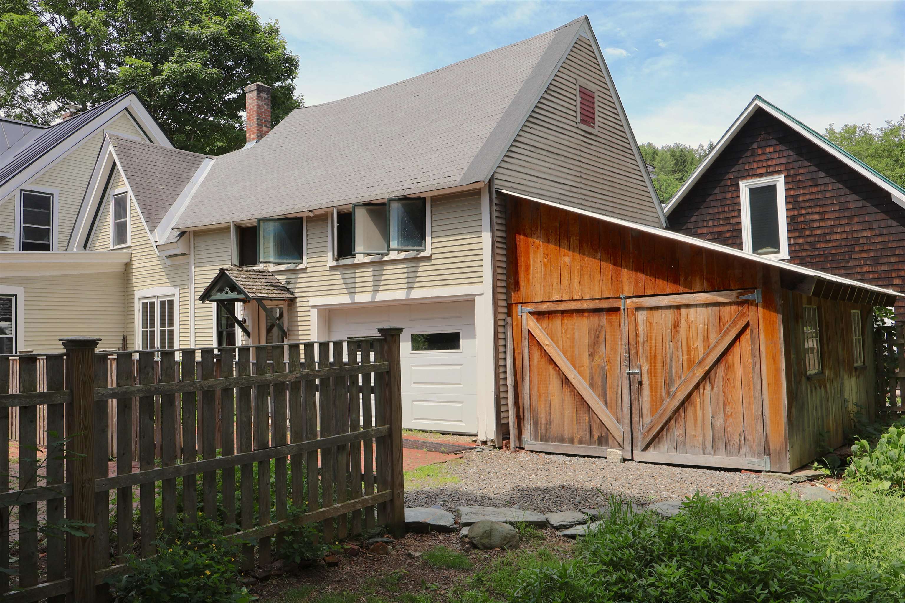 5 Winter Street Property Photo 55