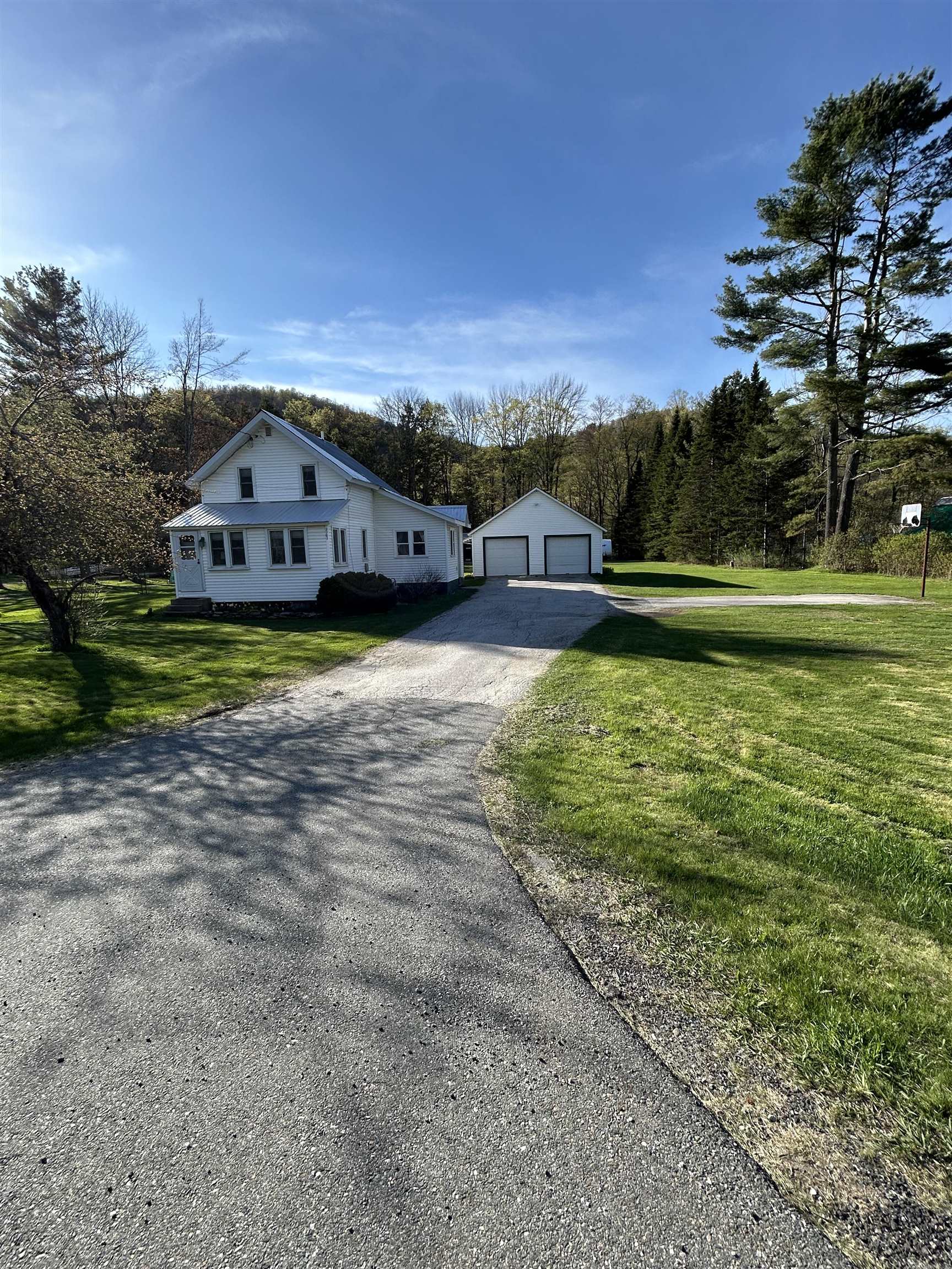 2903 Vt Route 107 Property Photo 2