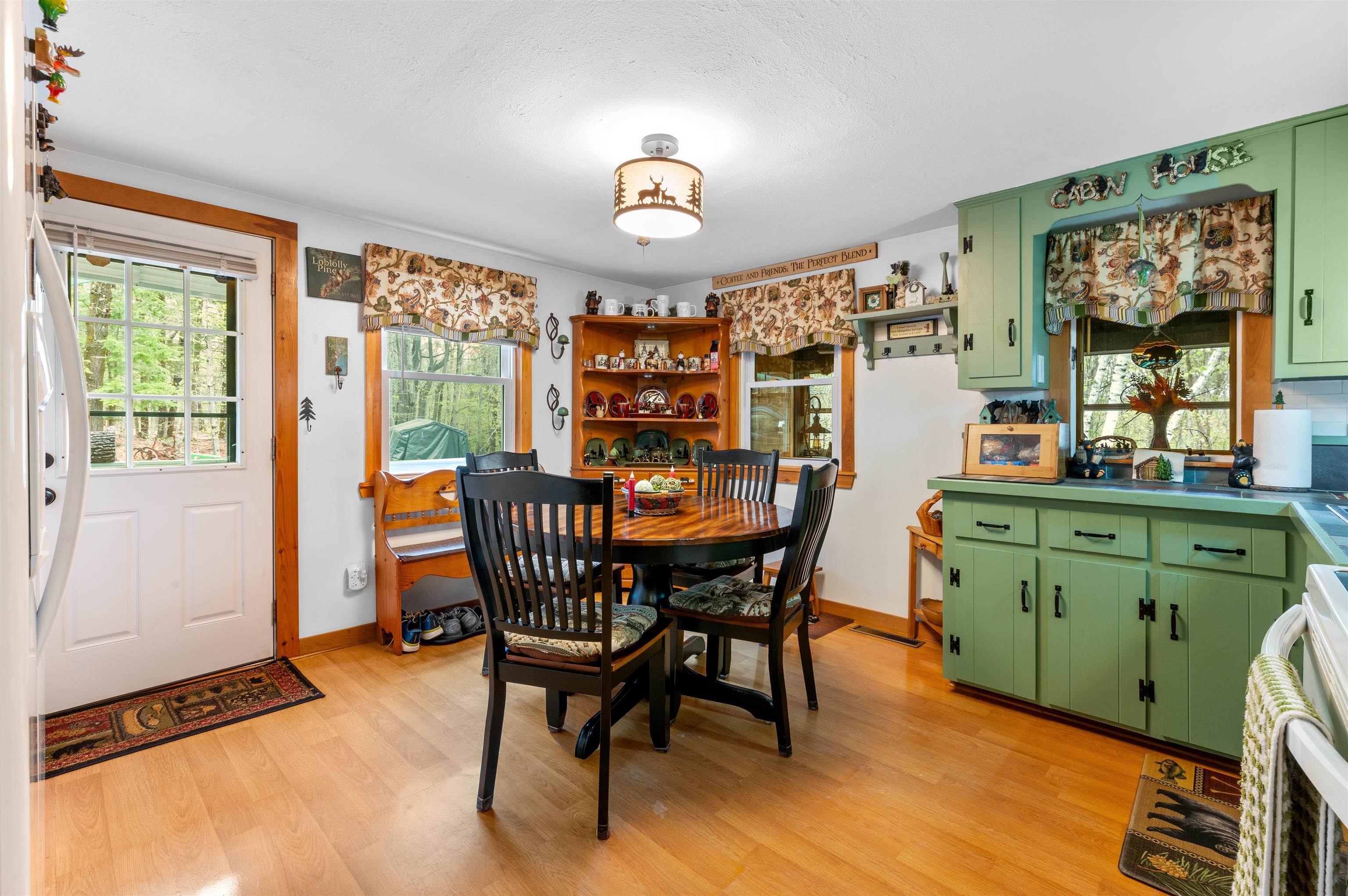 408 Albert Road Property Photo 11
