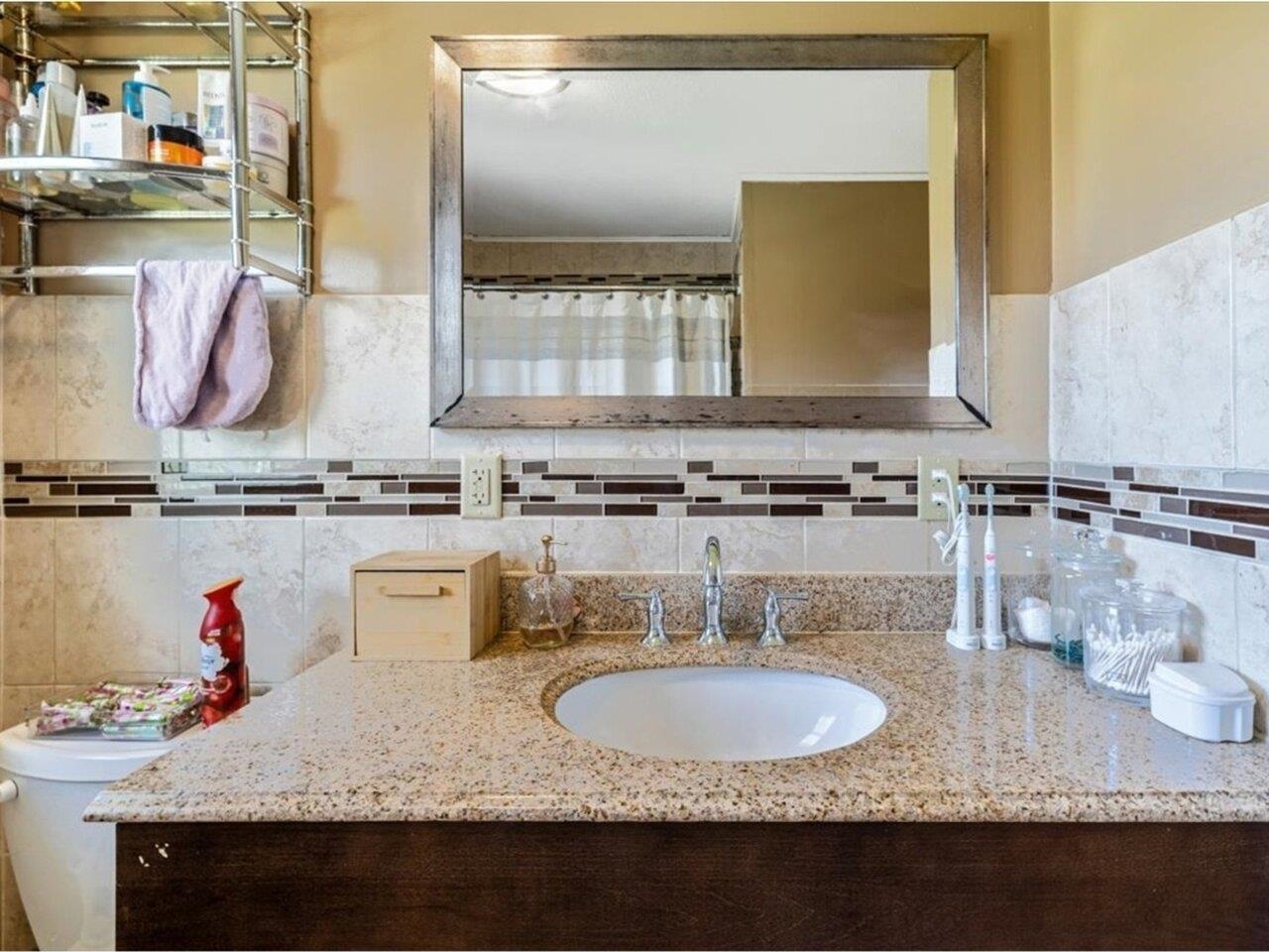 33 Rosewood Lane Property Photo 18