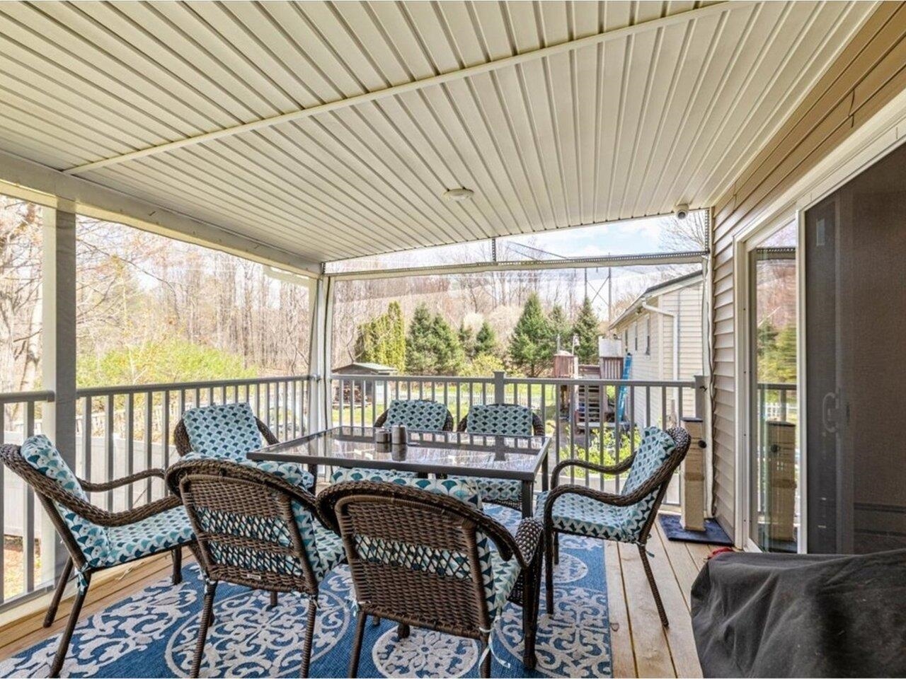 33 Rosewood Lane Property Photo 37