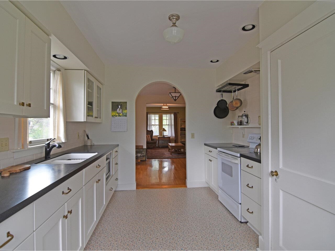166 Ferguson Avenue Property Photo 22