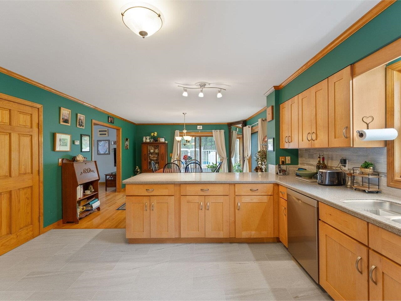 898 Old Airport Road Property Photo 13