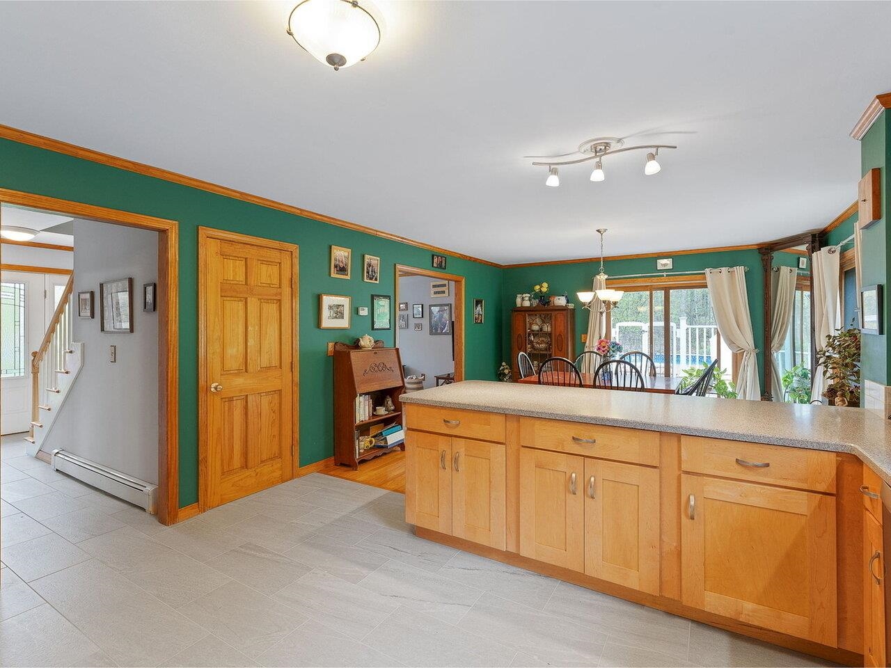 898 Old Airport Road Property Photo 14