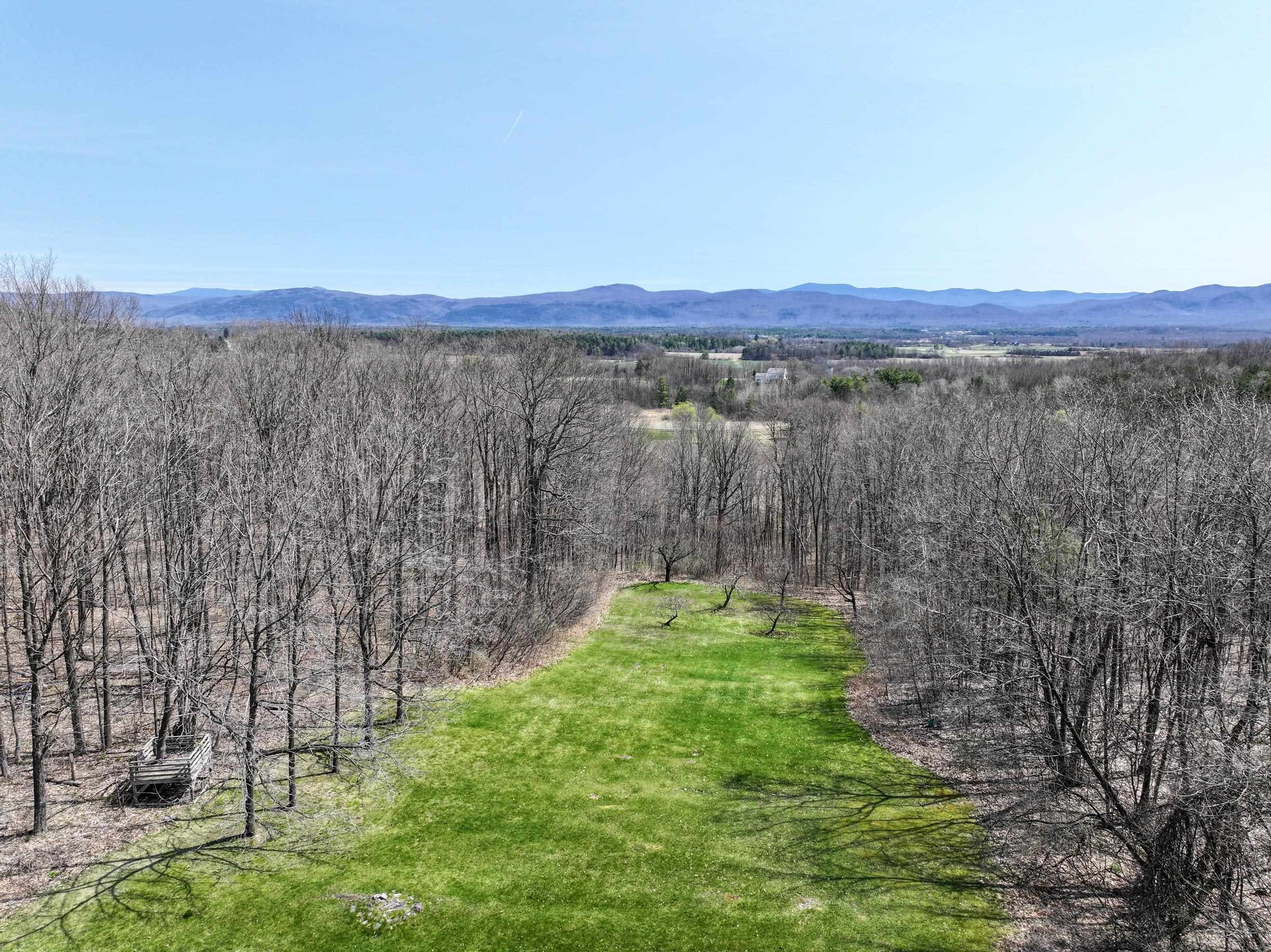 394 Cider Mill Road Property Photo 2