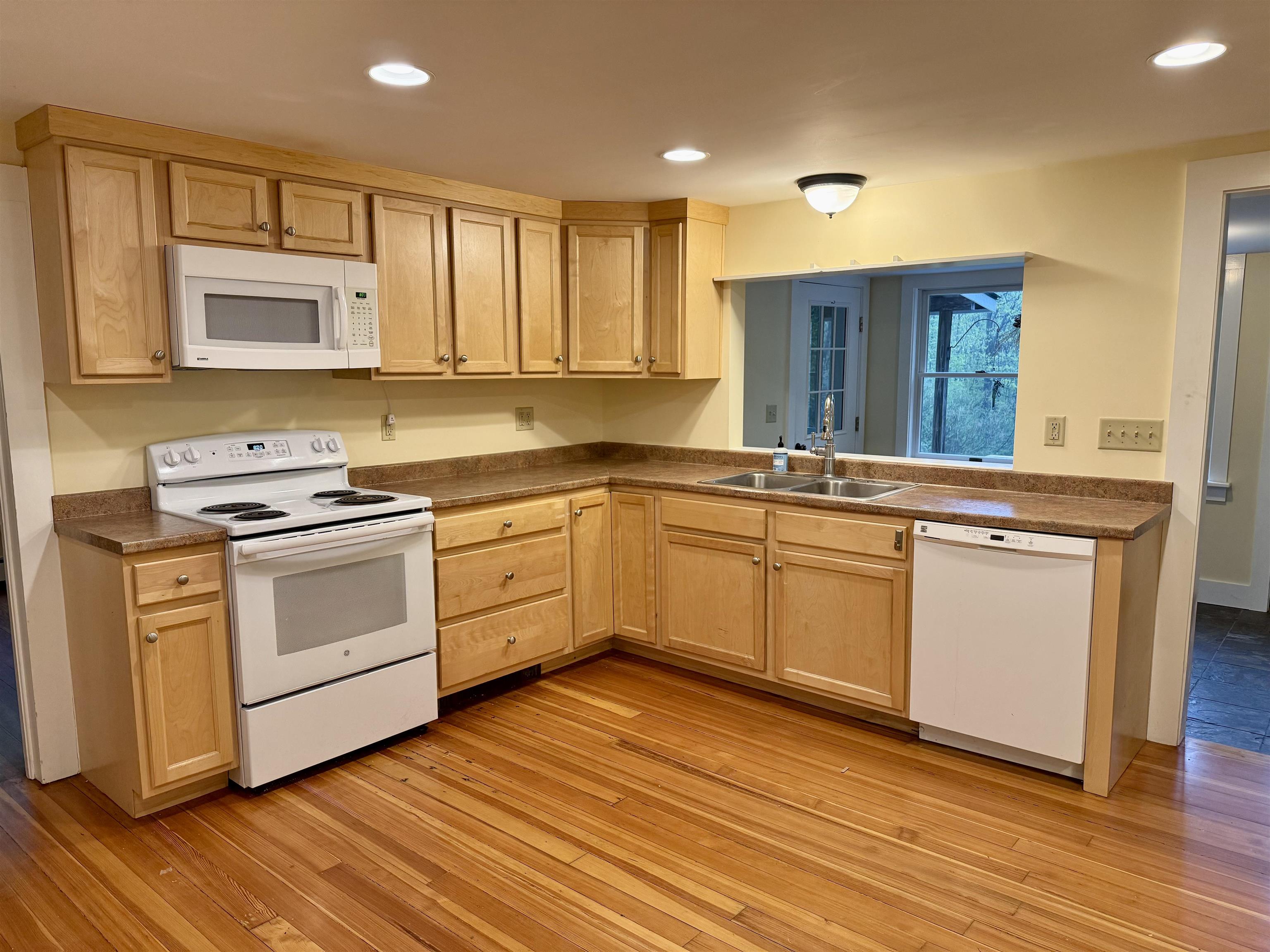 394 Cider Mill Road Property Photo 12