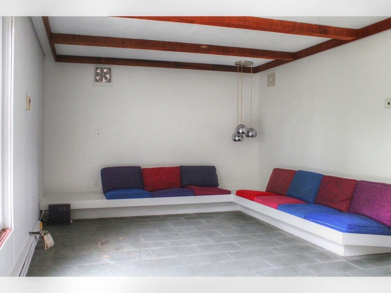 52 Cliff Street Property Photo 8