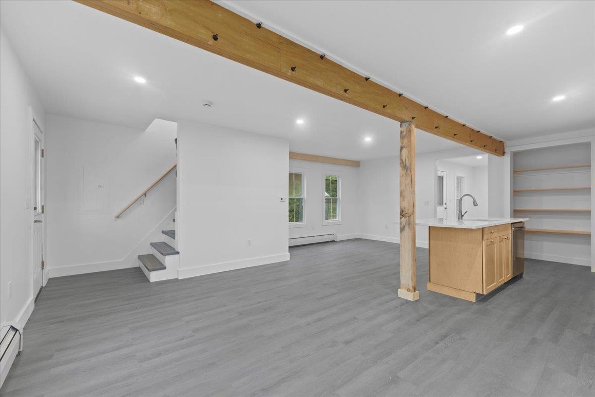 23 Bassett Street Property Photo 12