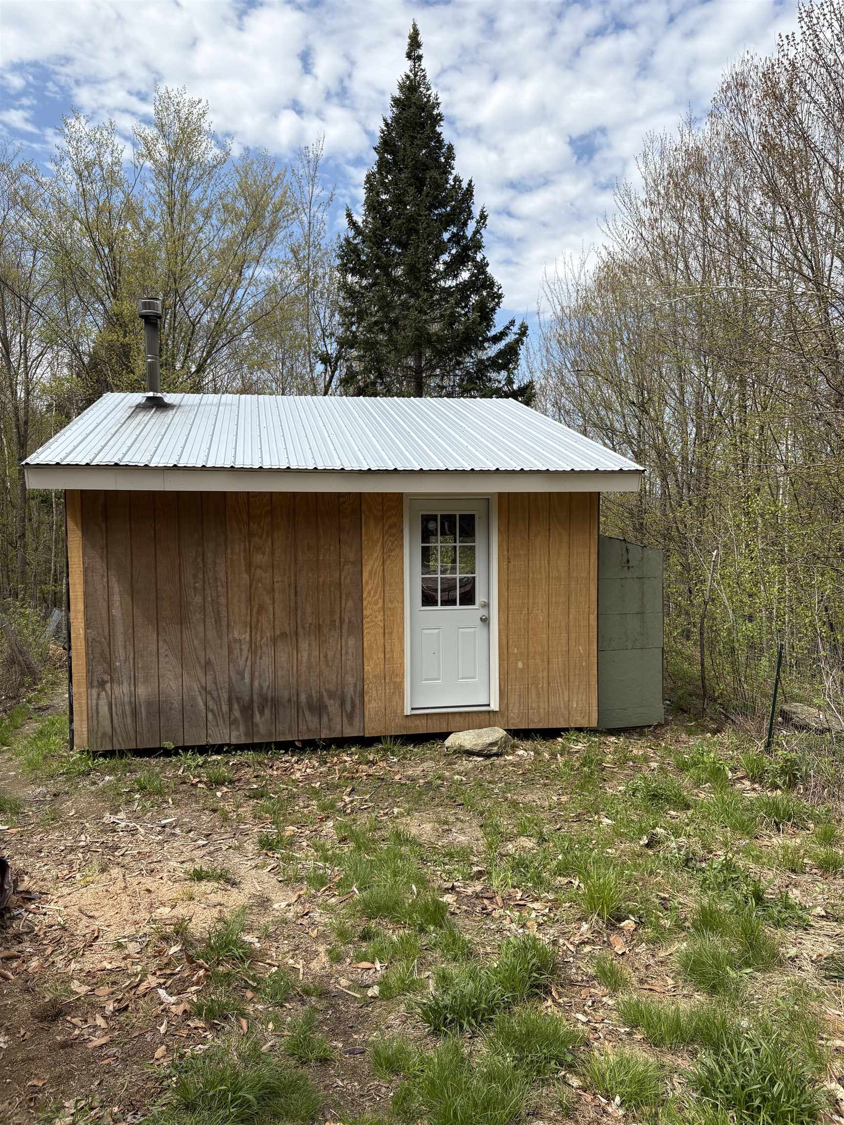 825 Brookview Lane Property Photo 1