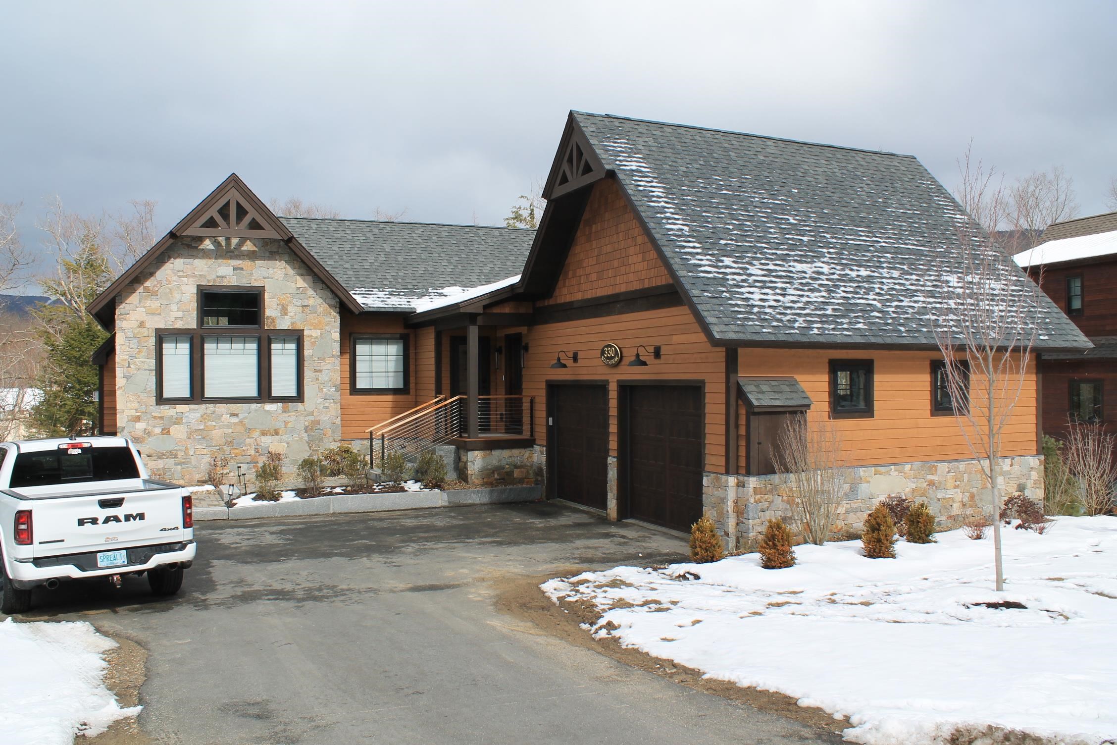 330 South Peak Road Property Photo