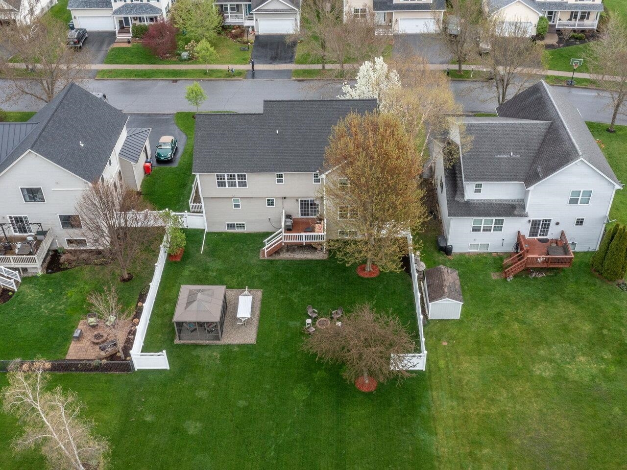 77 Bower Street Property Photo 3