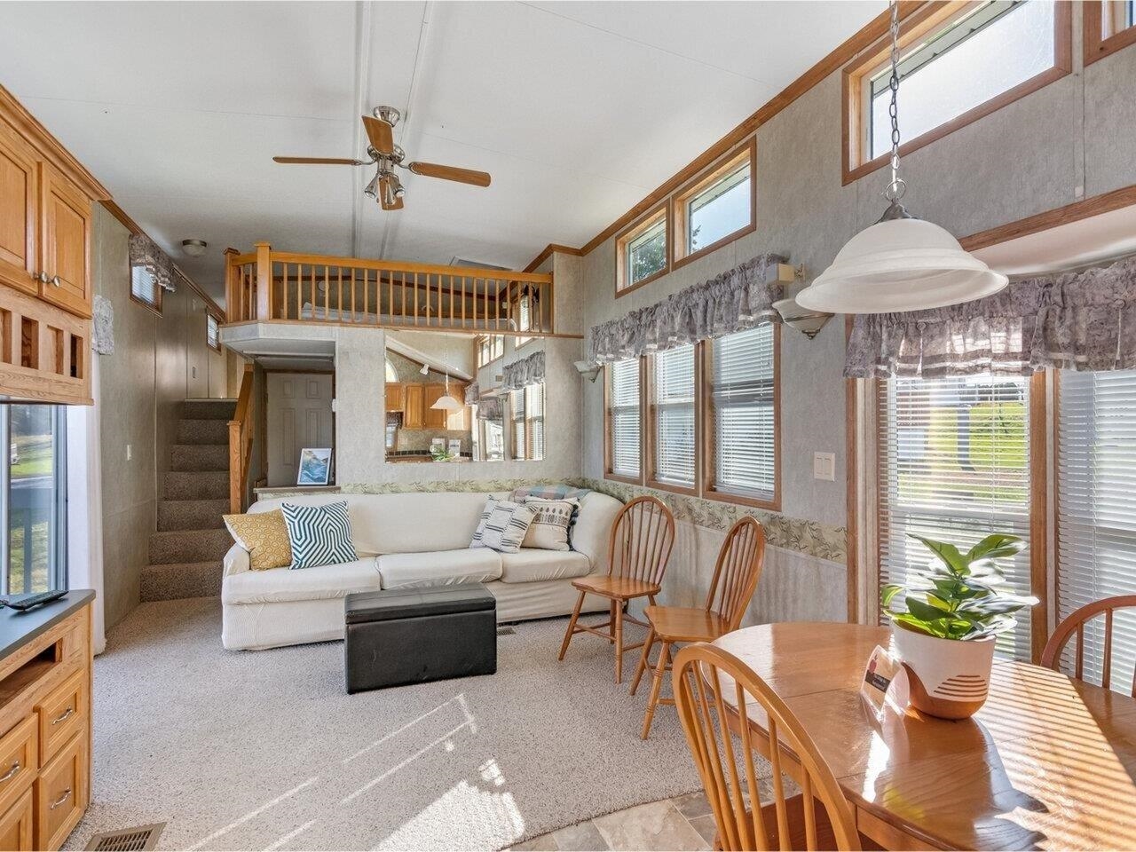 10 Salmon Lane Property Photo 7