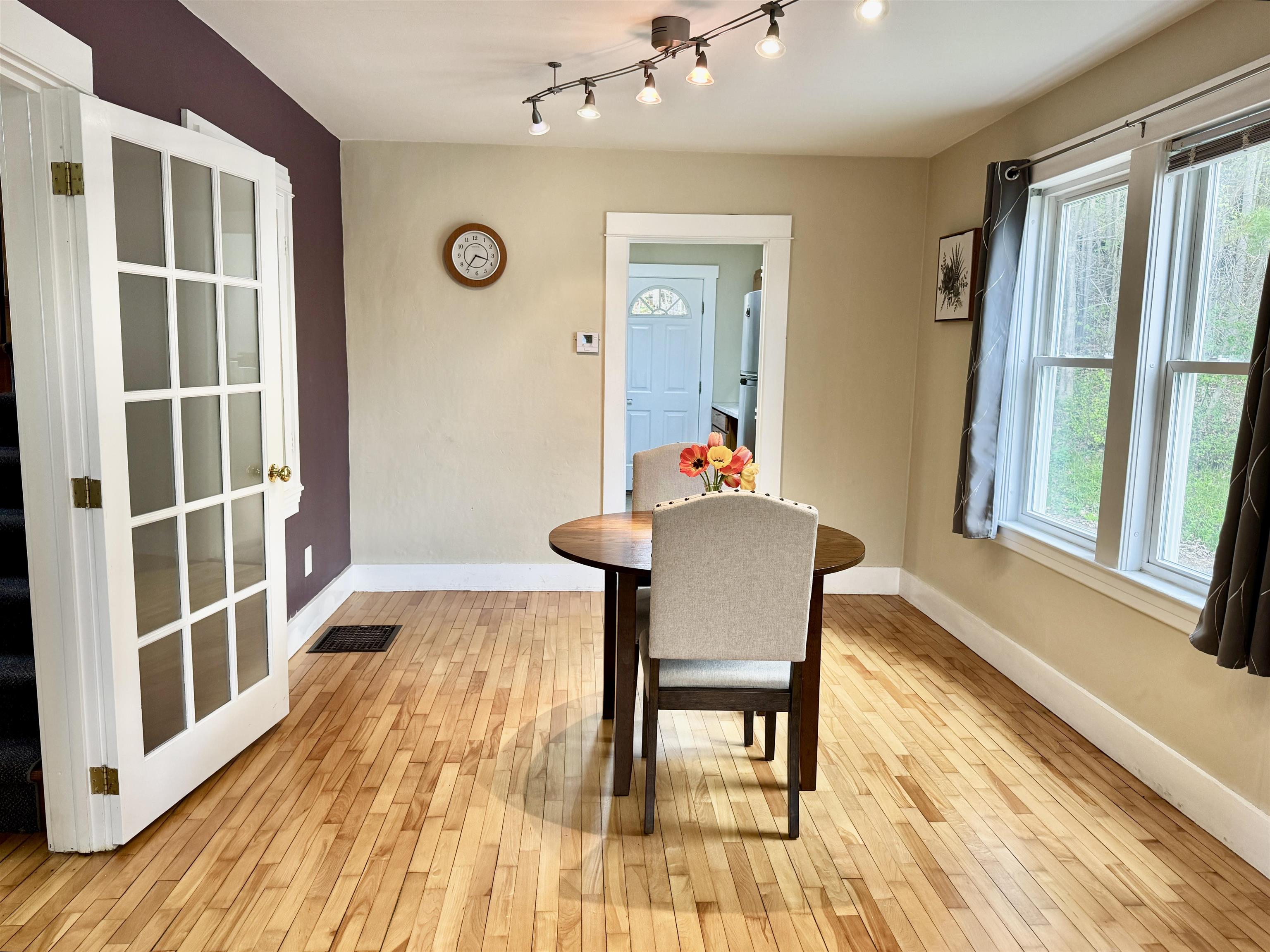 371 River Street Property Photo 10