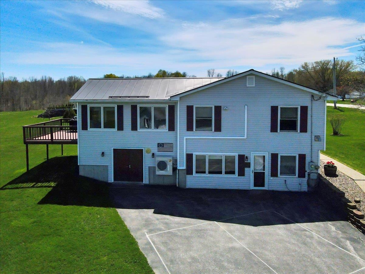 132 East Shore South Property Photo 11
