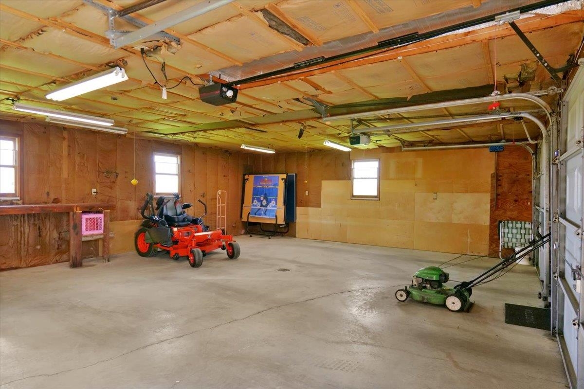 132 East Shore South Property Photo 42