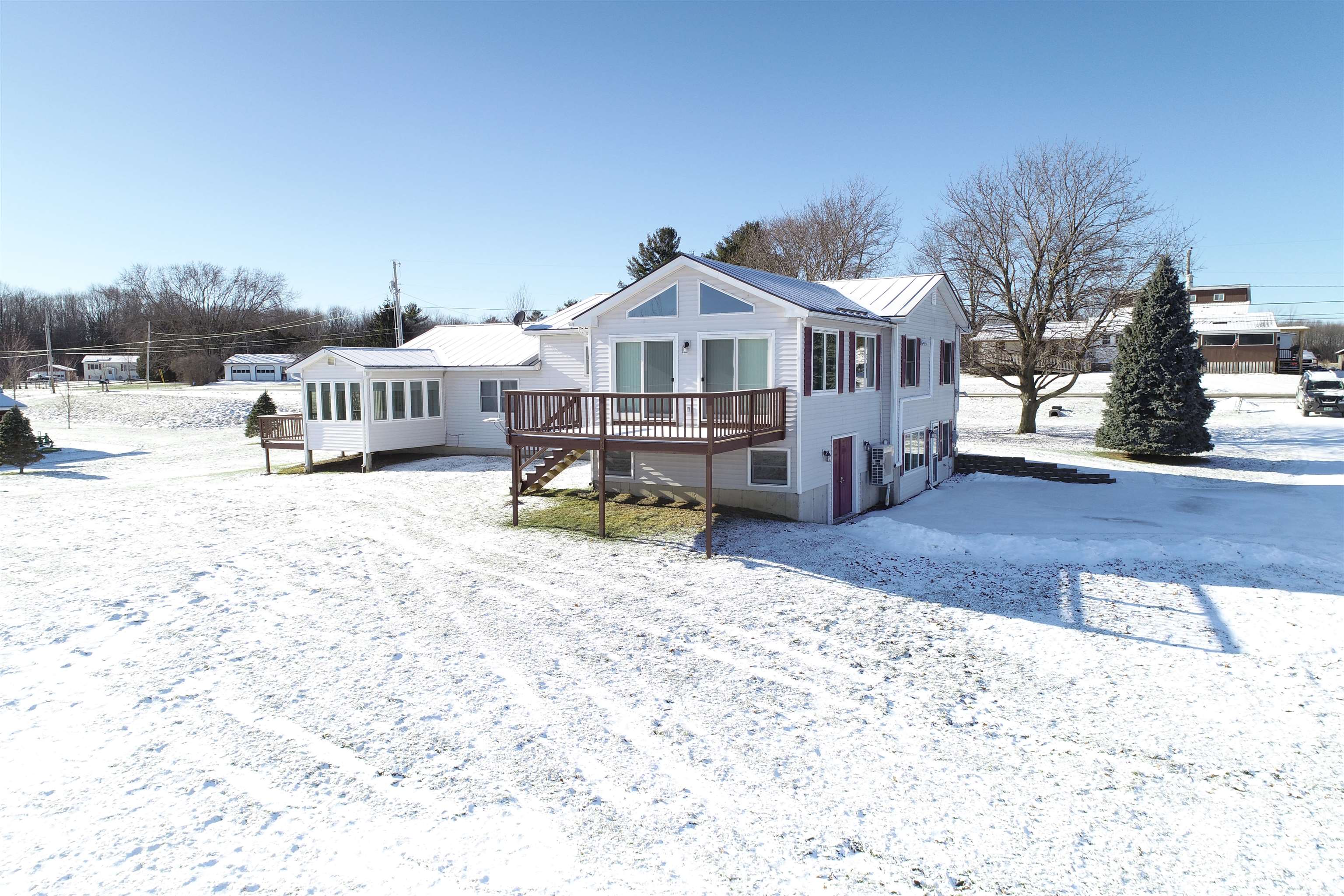 132 East Shore South Property Photo 57