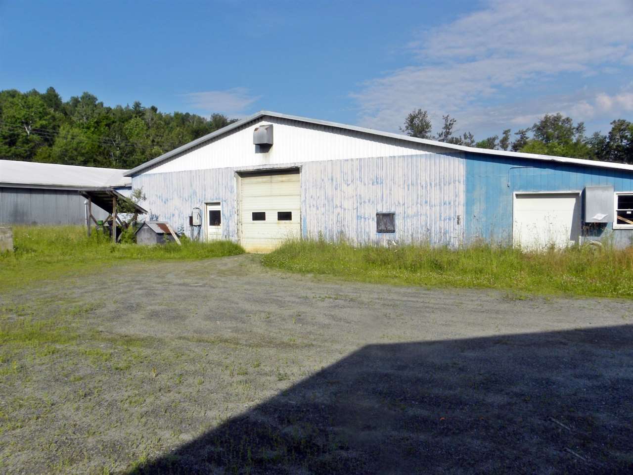 303 Willoughby Avenue Property Photo 19