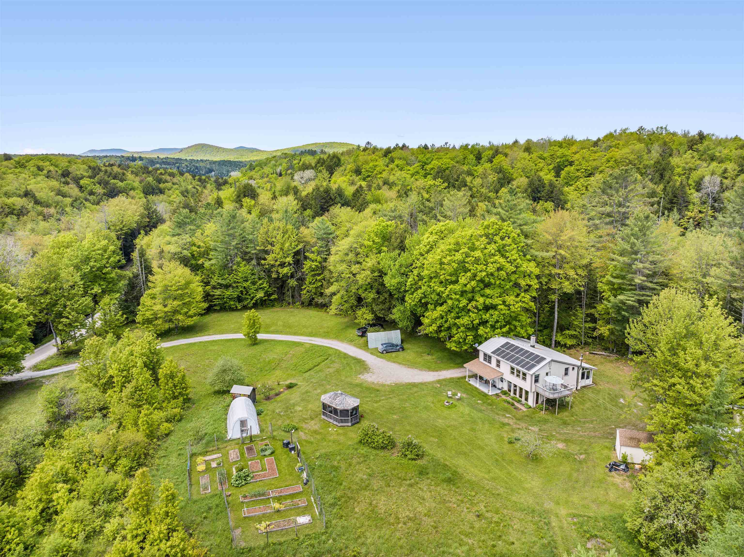 142 King Pond Road Property Photo 1