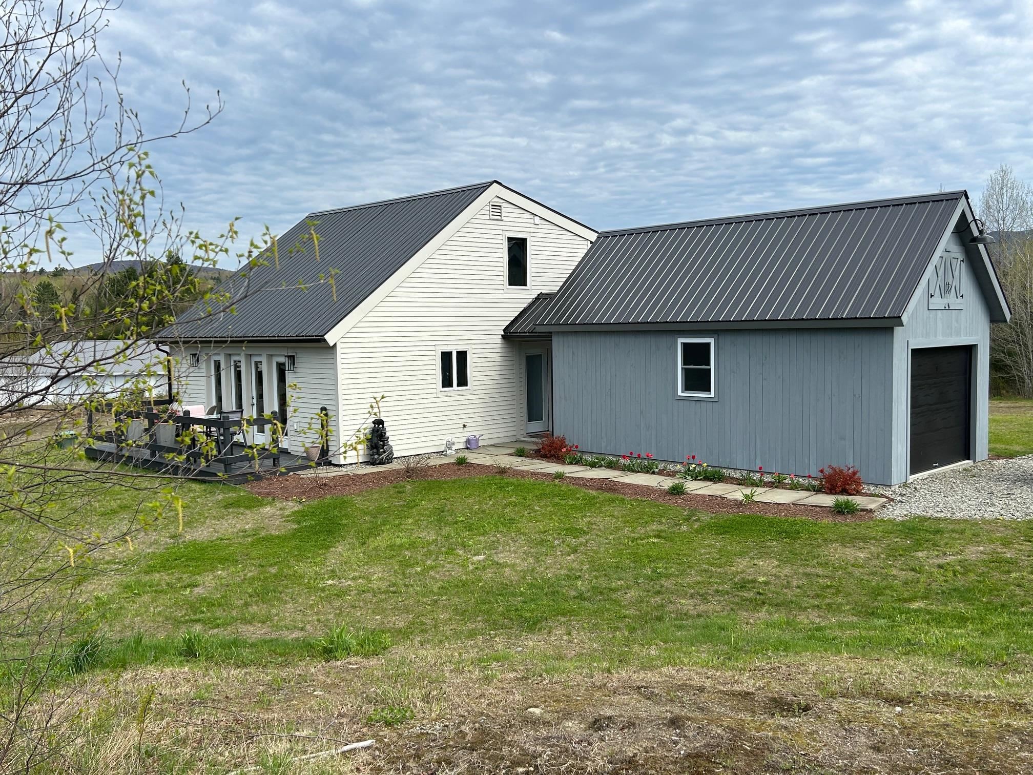 165 Spruce Lane Property Photo 1