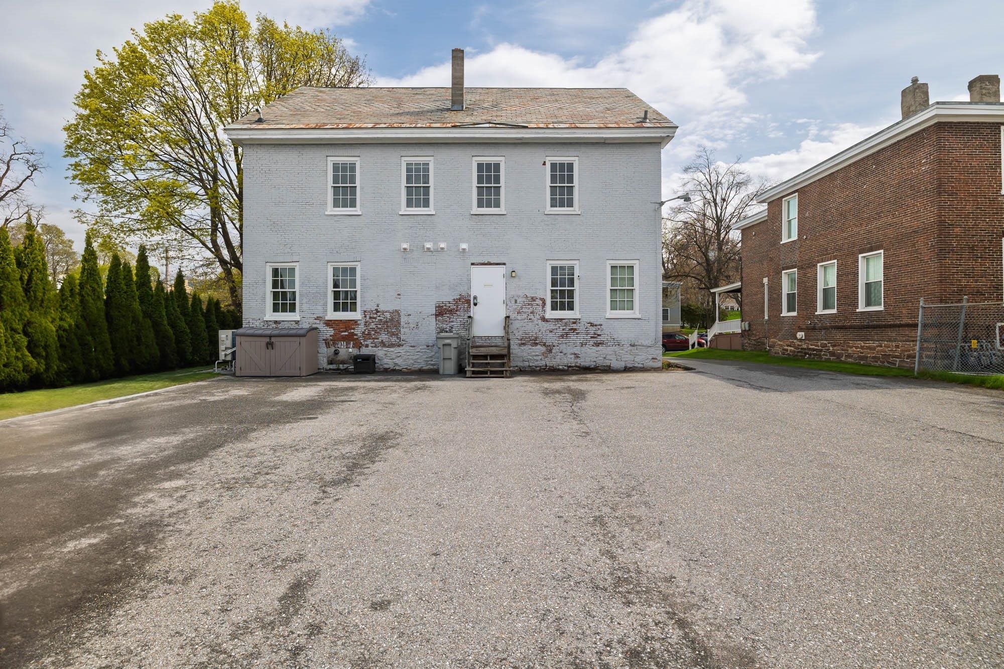 315 Saint Paul Street Property Photo 7