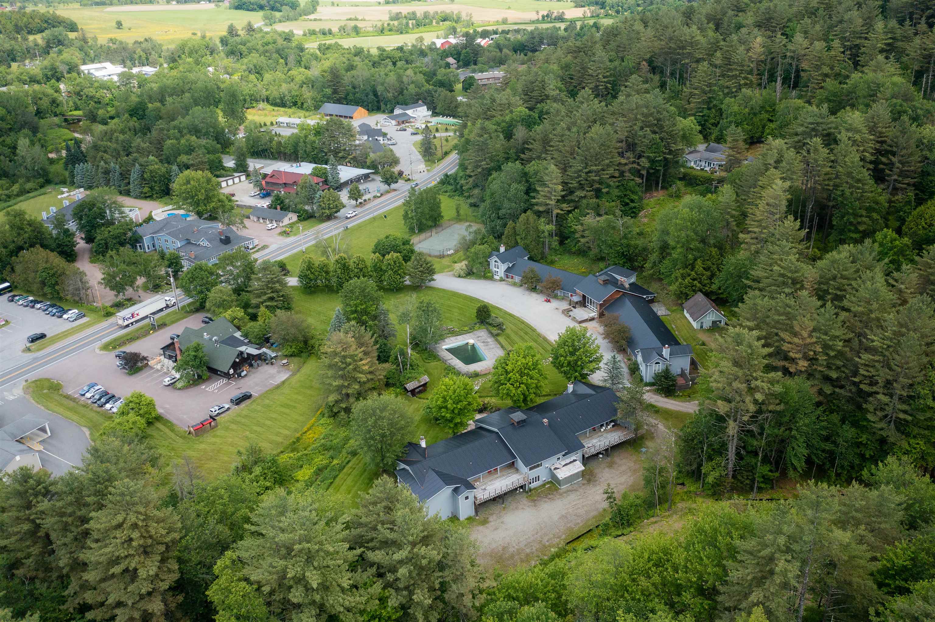 1007 Mountain Road Property Photo 28