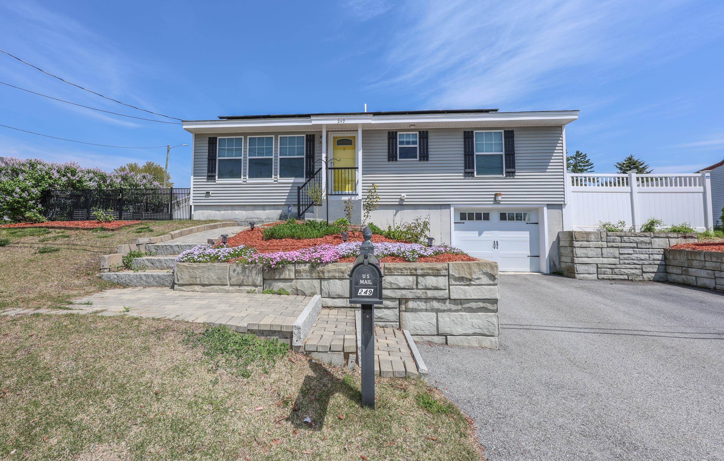249 Rhode Island Avenue Property Photo 2