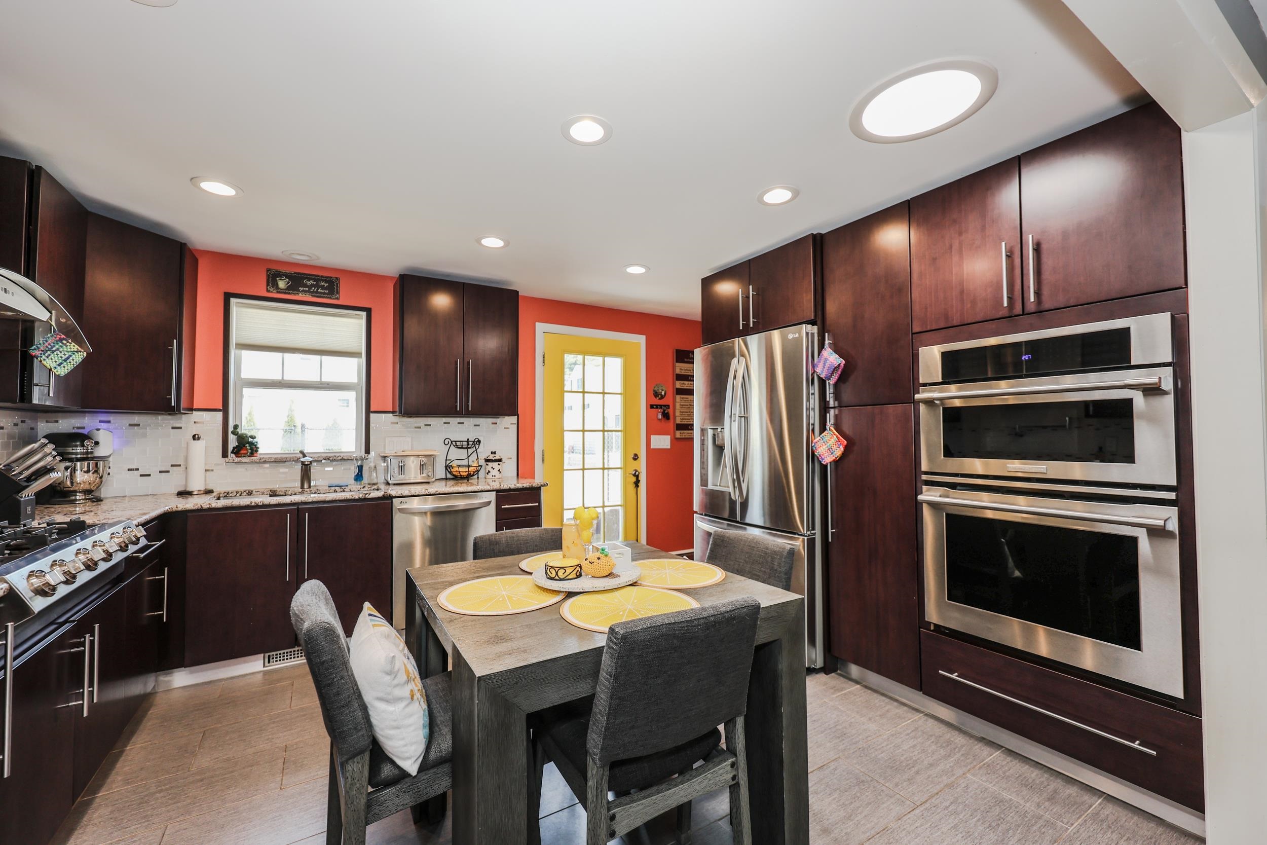 249 Rhode Island Avenue Property Photo 7