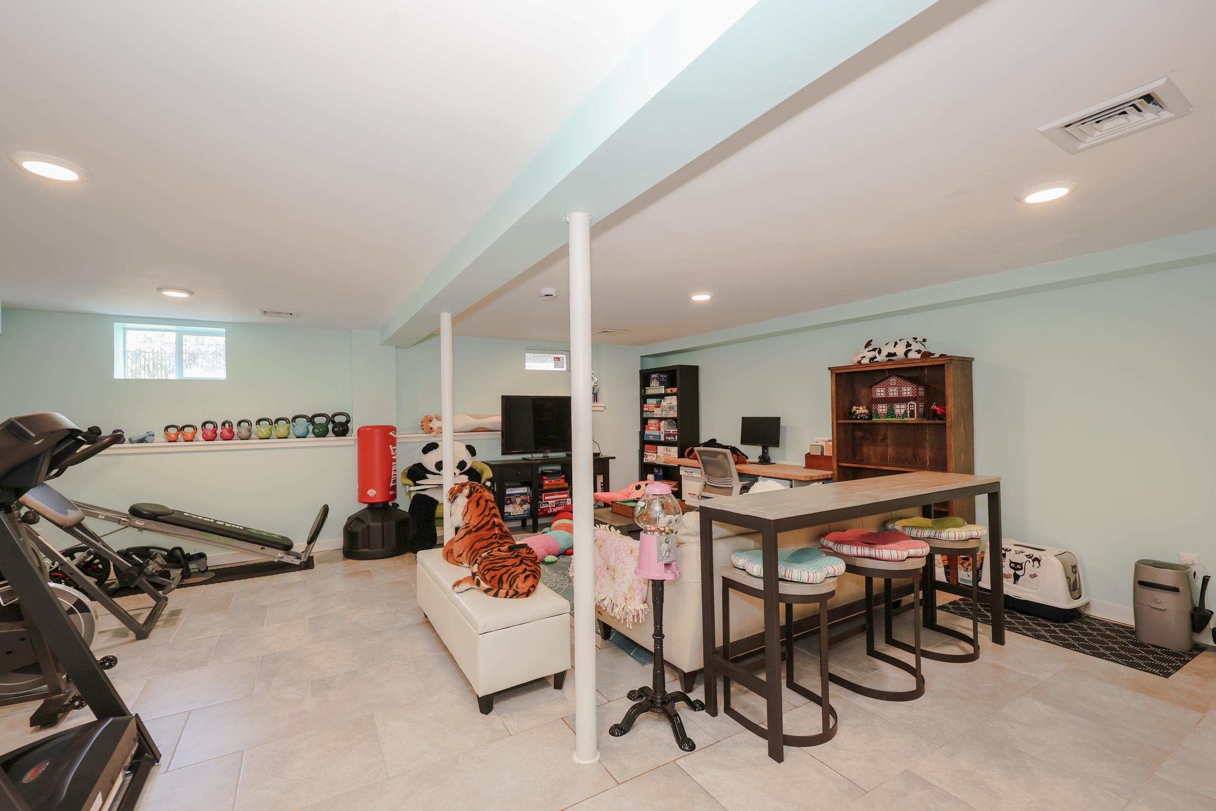 249 Rhode Island Avenue Property Photo 28