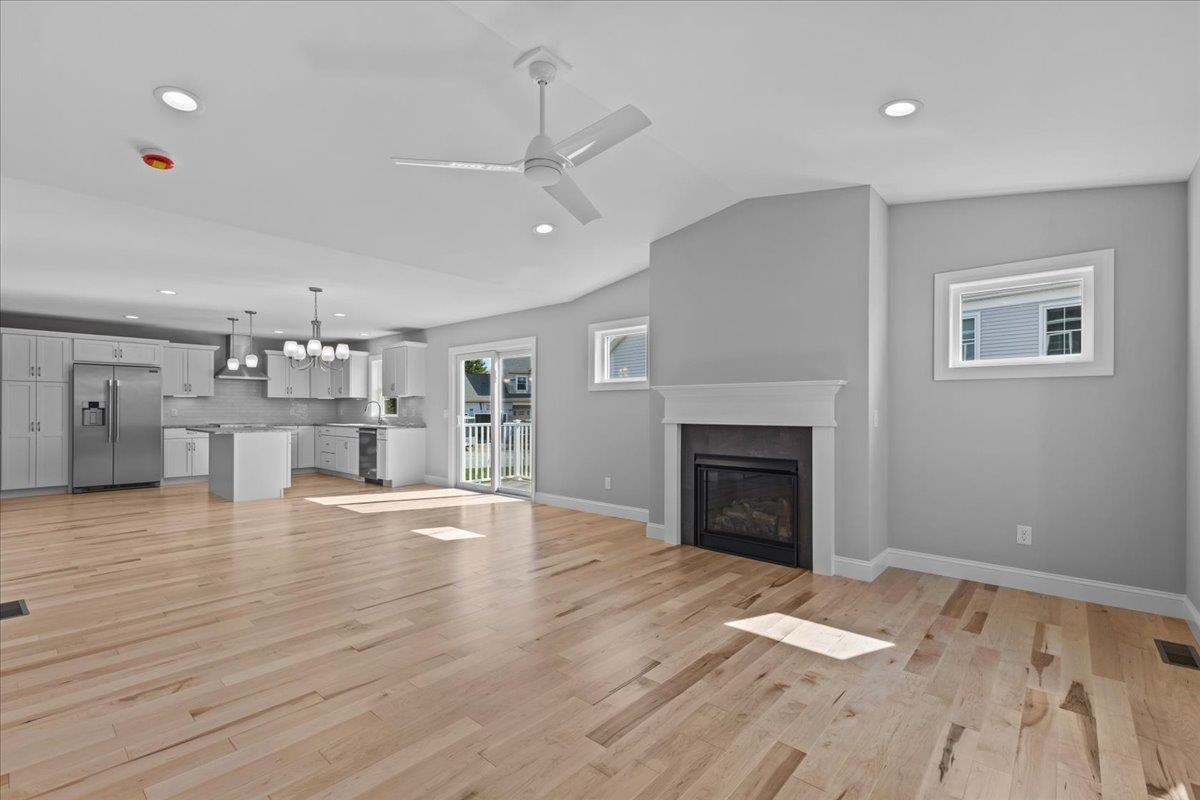 262-1 Midland Avenue Property Photo 11