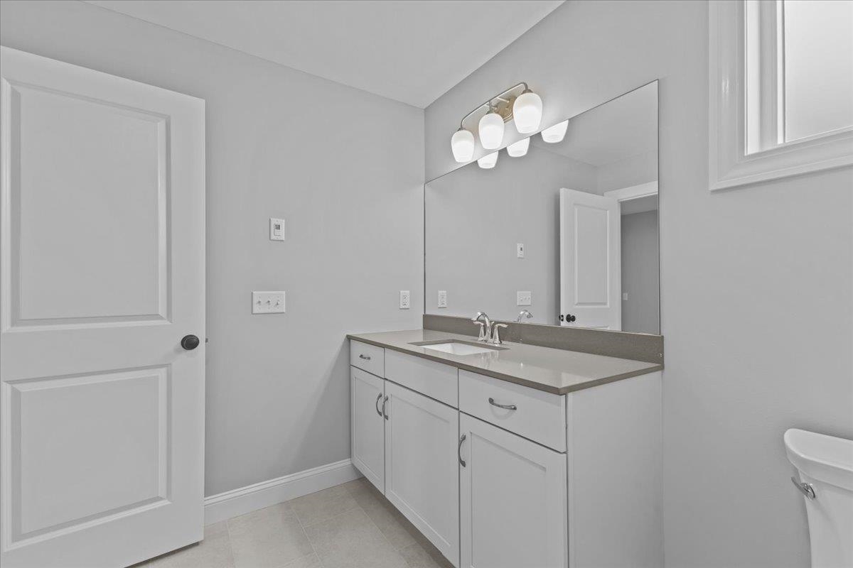 262-1 Midland Avenue Property Photo 23