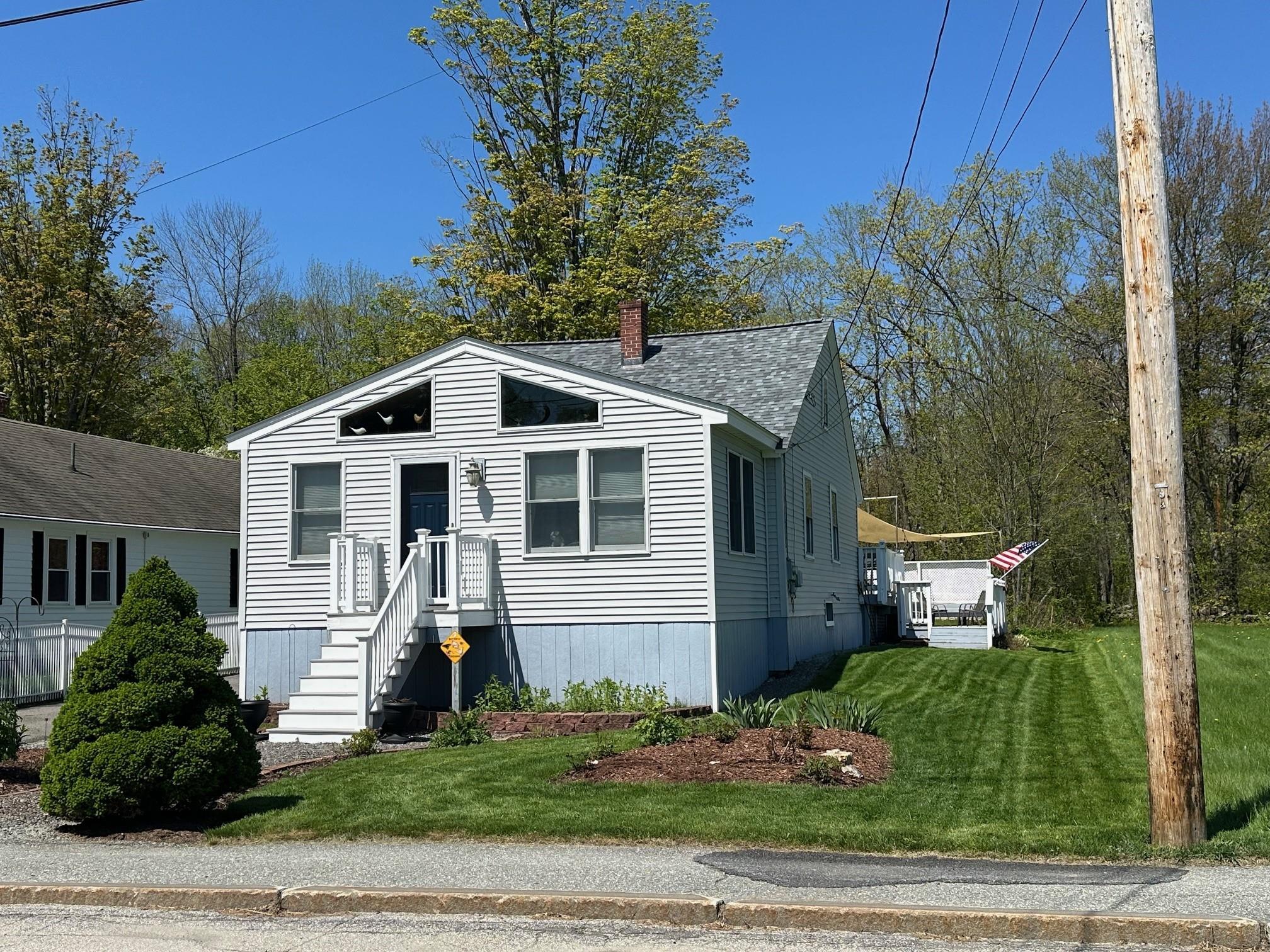 21 Oak Street Property Photo