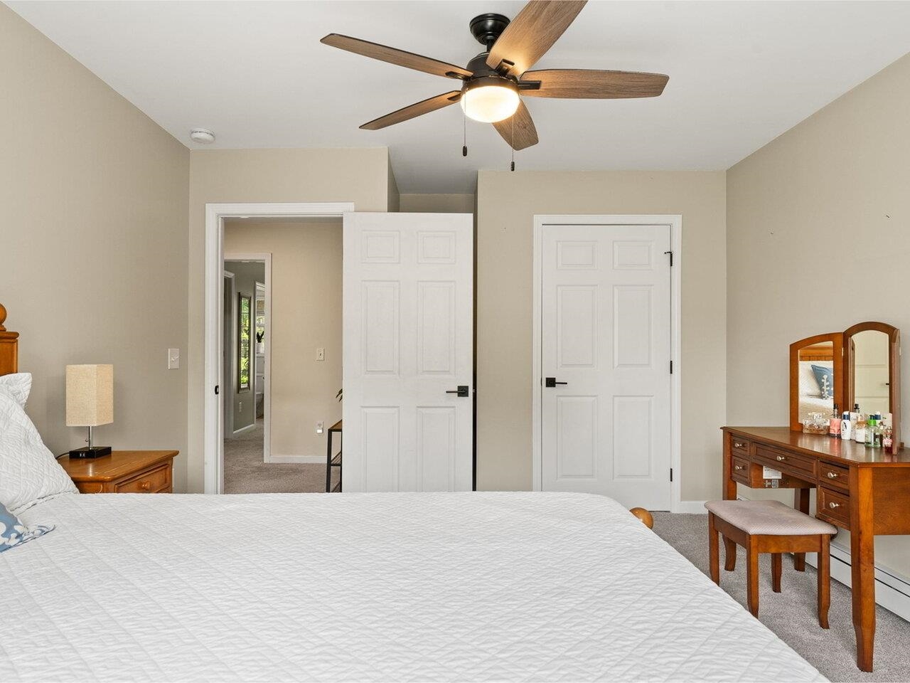 588 Route 7 South Property Photo 20