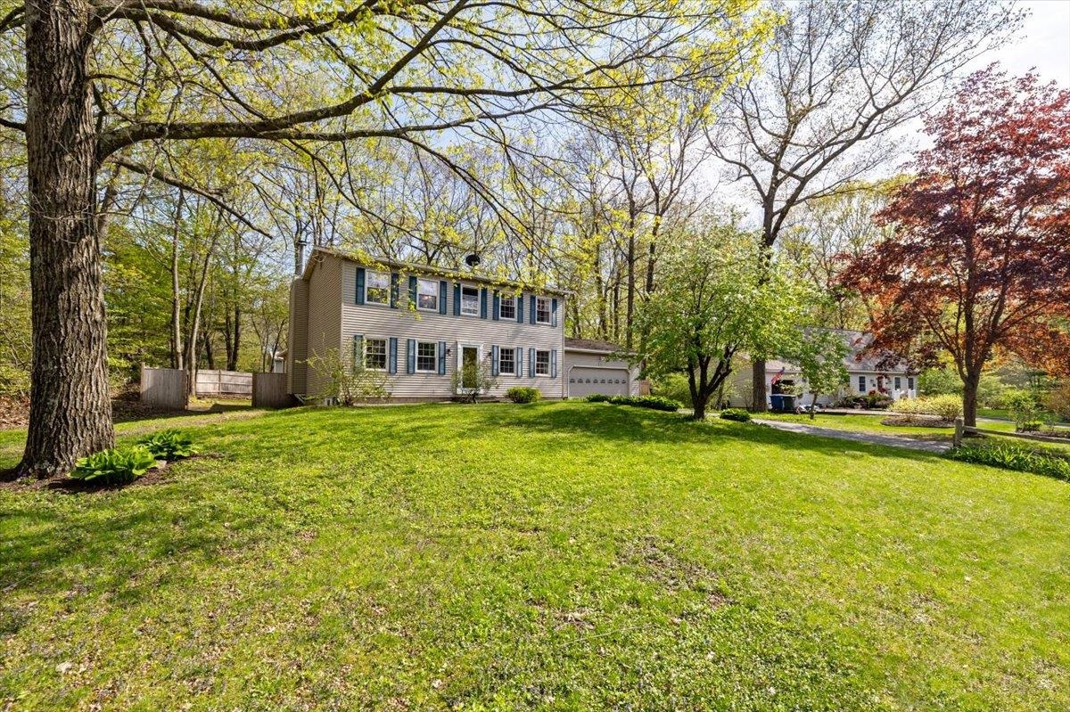 447 Oak Circle Property Photo 1