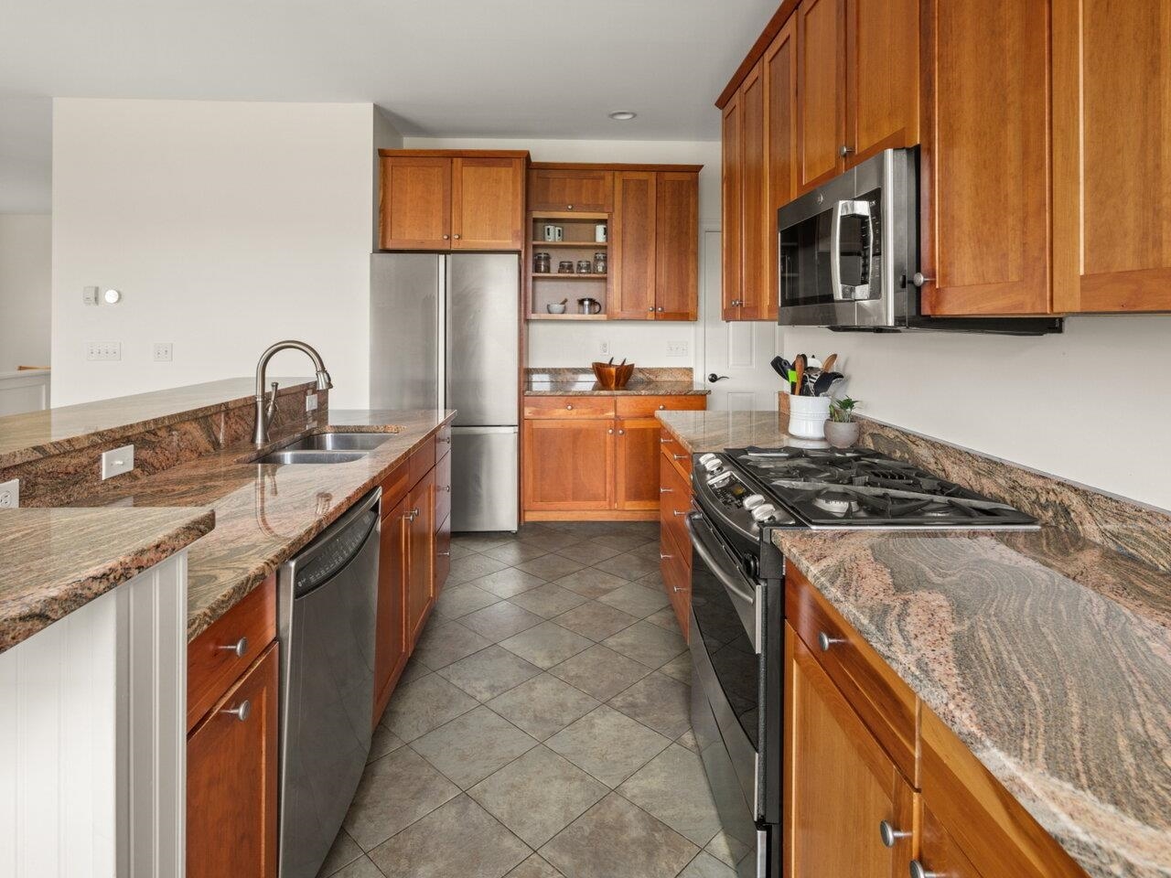 190 Braeburn Street Property Photo 18