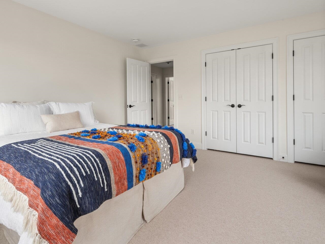 190 Braeburn Street Property Photo 38
