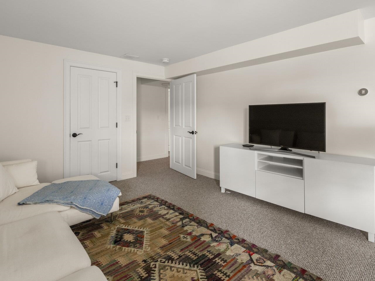 190 Braeburn Street Property Photo 46