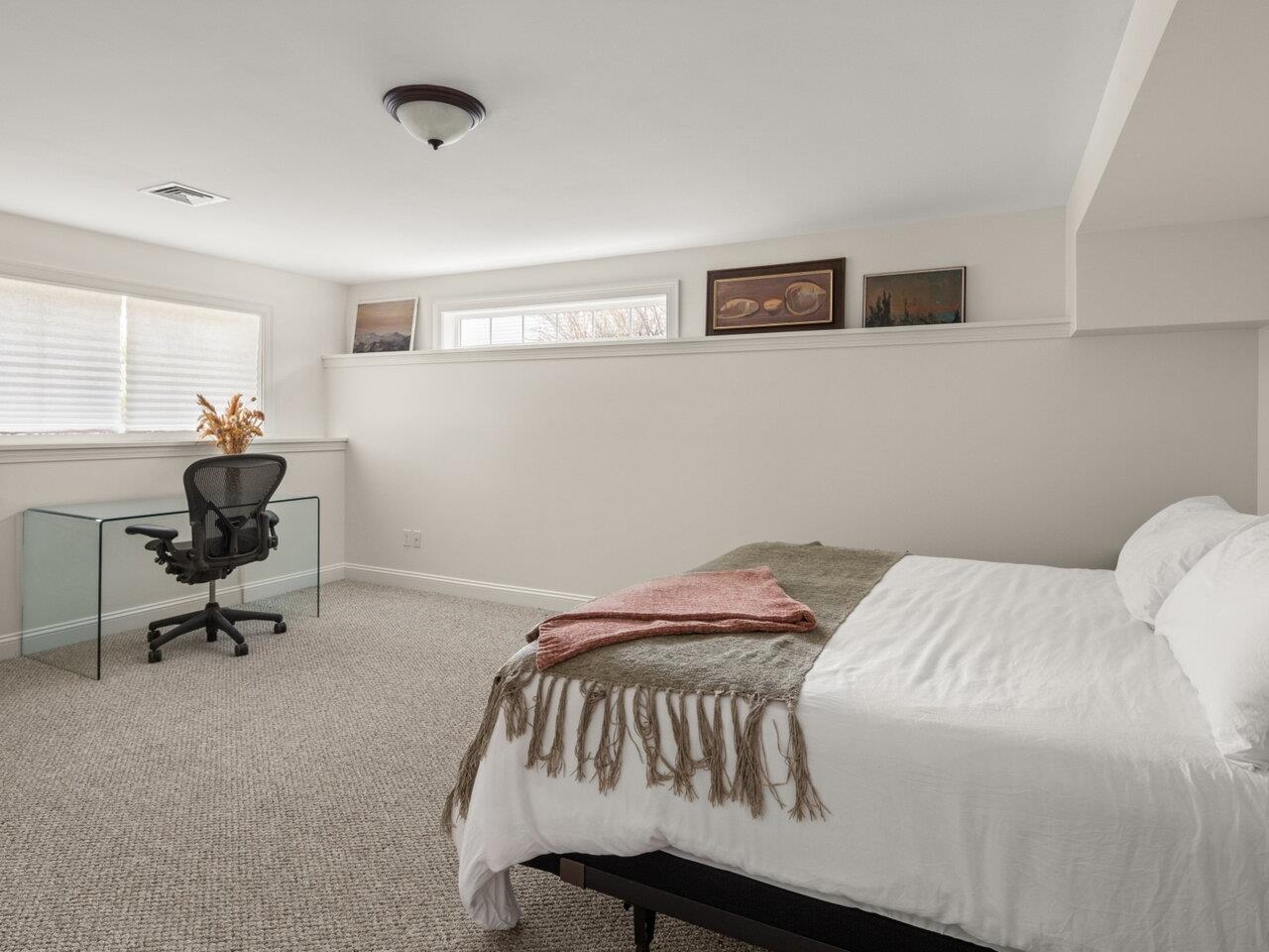 190 Braeburn Street Property Photo 47
