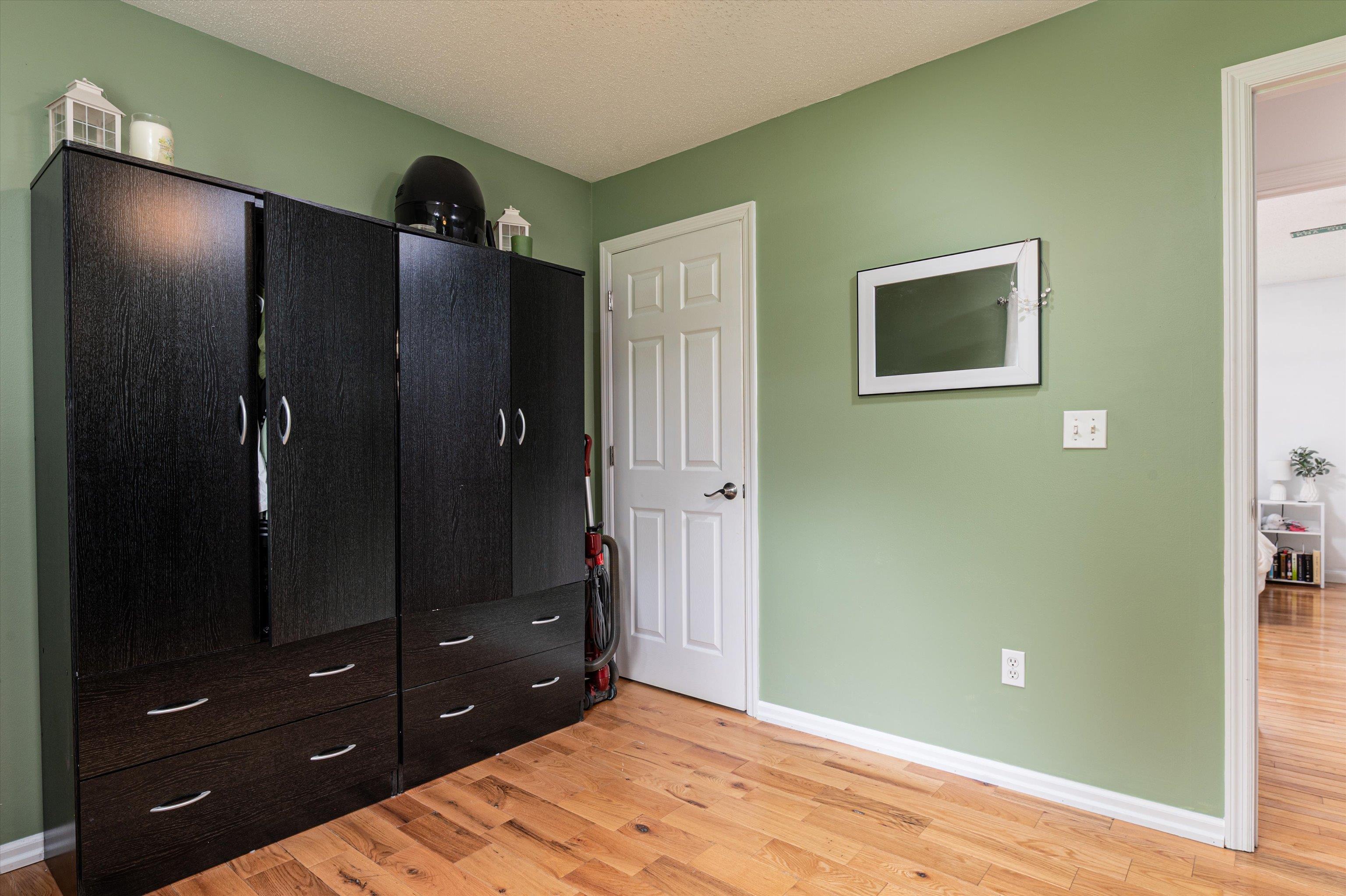 82 Glenbrook Road Property Photo 33