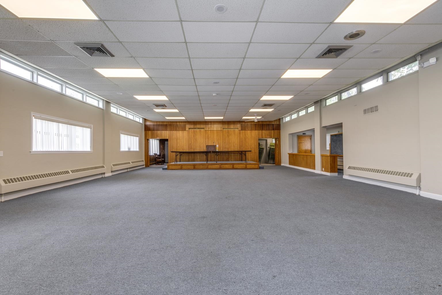 450 Hanover Street Property Photo 2