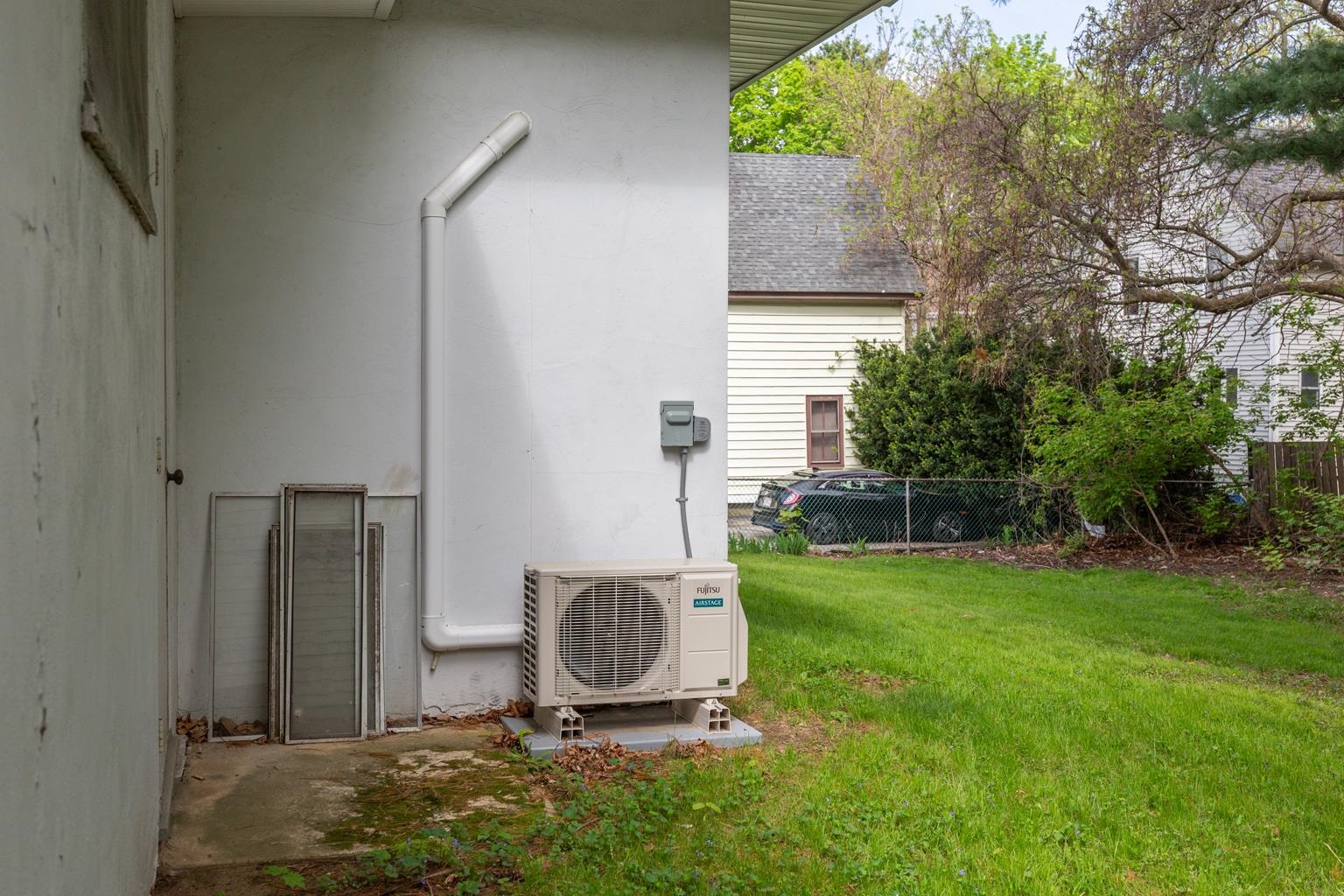 450 Hanover Street Property Photo 30