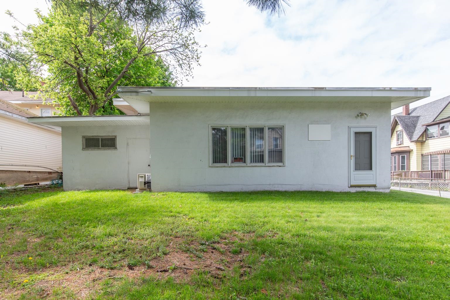 450 Hanover Street Property Photo 32