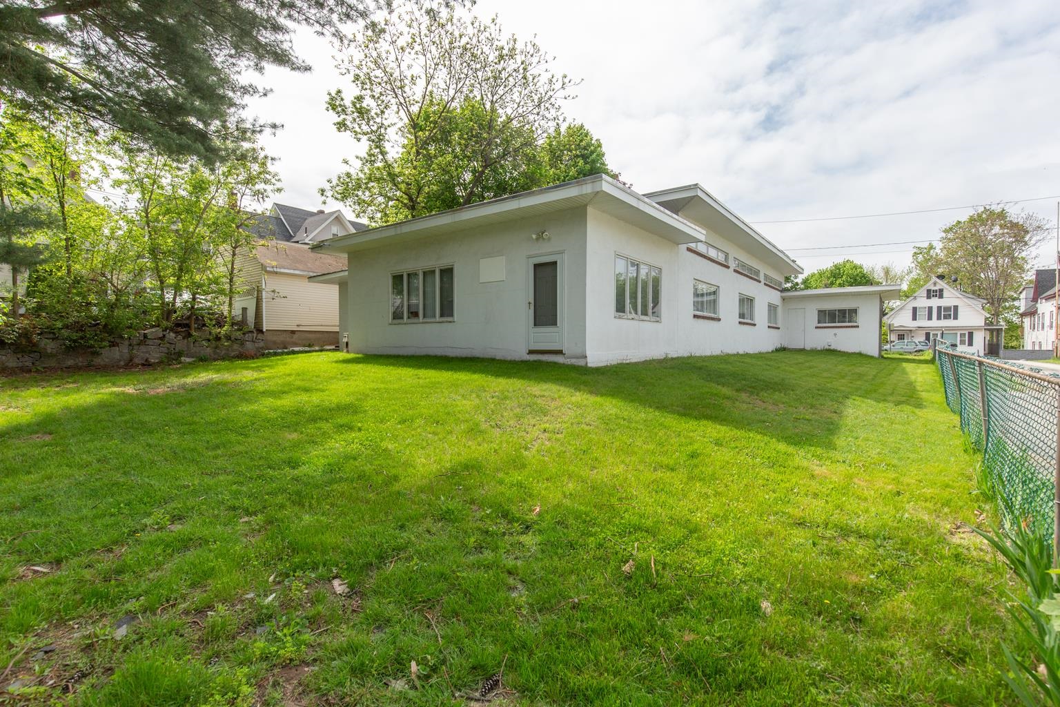 450 Hanover Street Property Photo 33