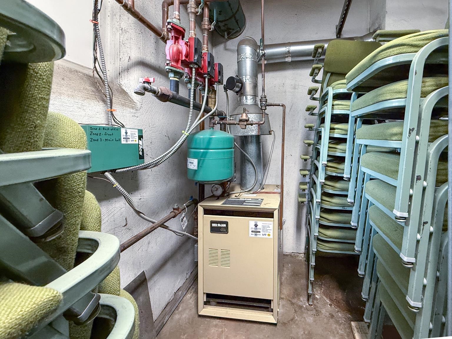 450 Hanover Street Property Photo 36