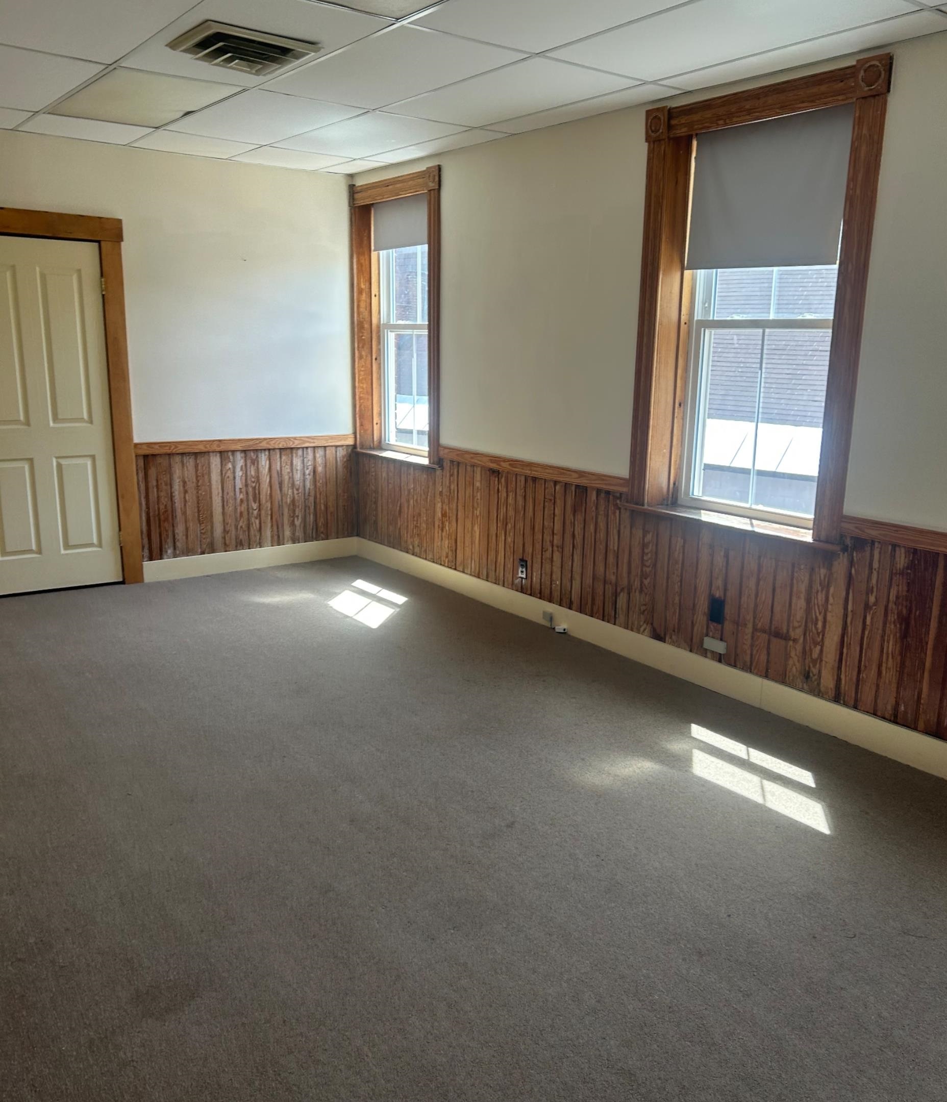 42 Main Street Property Photo 1